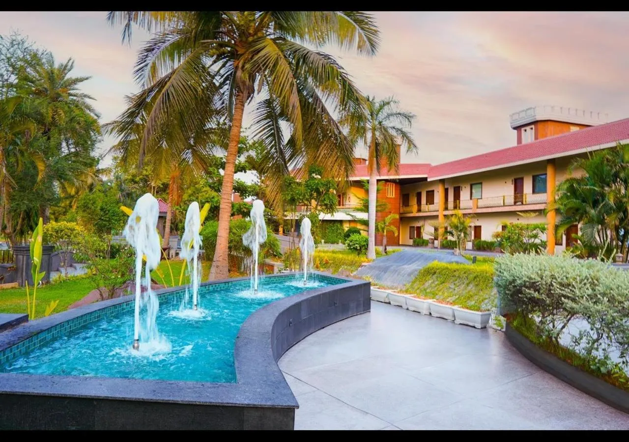 Swimming Pool in Hudson Hotels