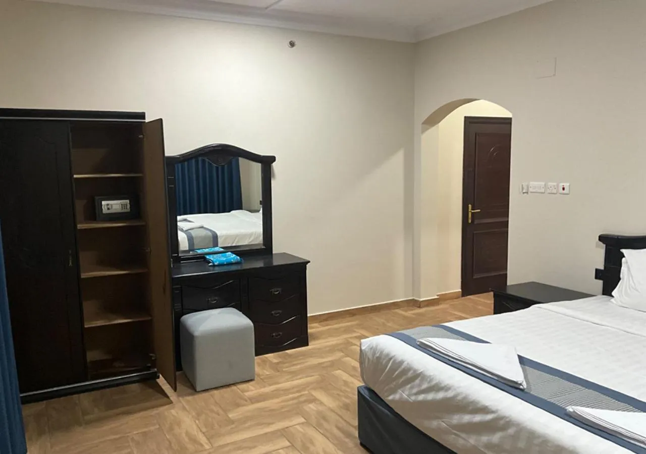 Photo of the whole room, Bed in Al Baida Suites Al Salam Branch