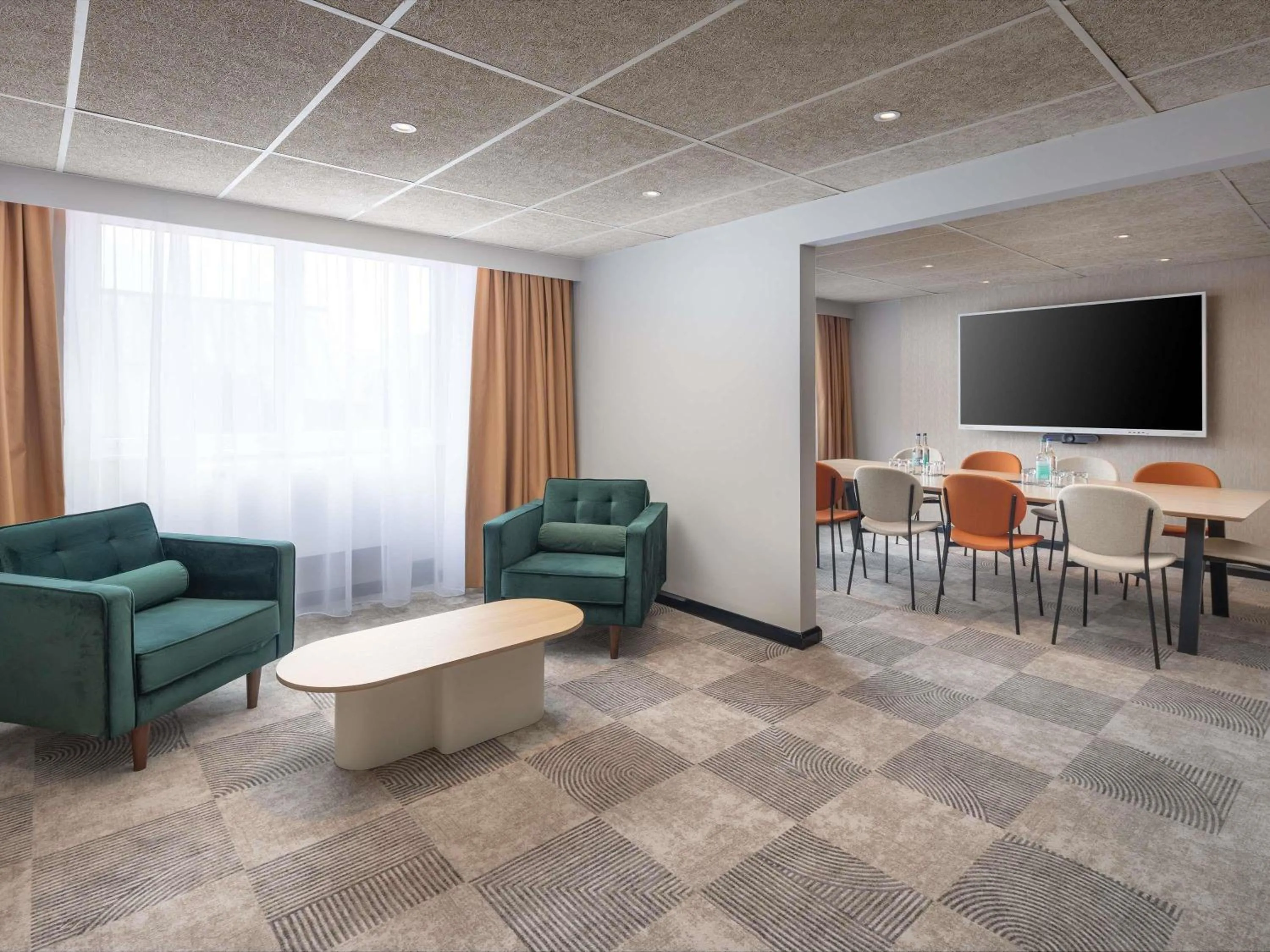 Meeting/conference room in ibis London Earls Court