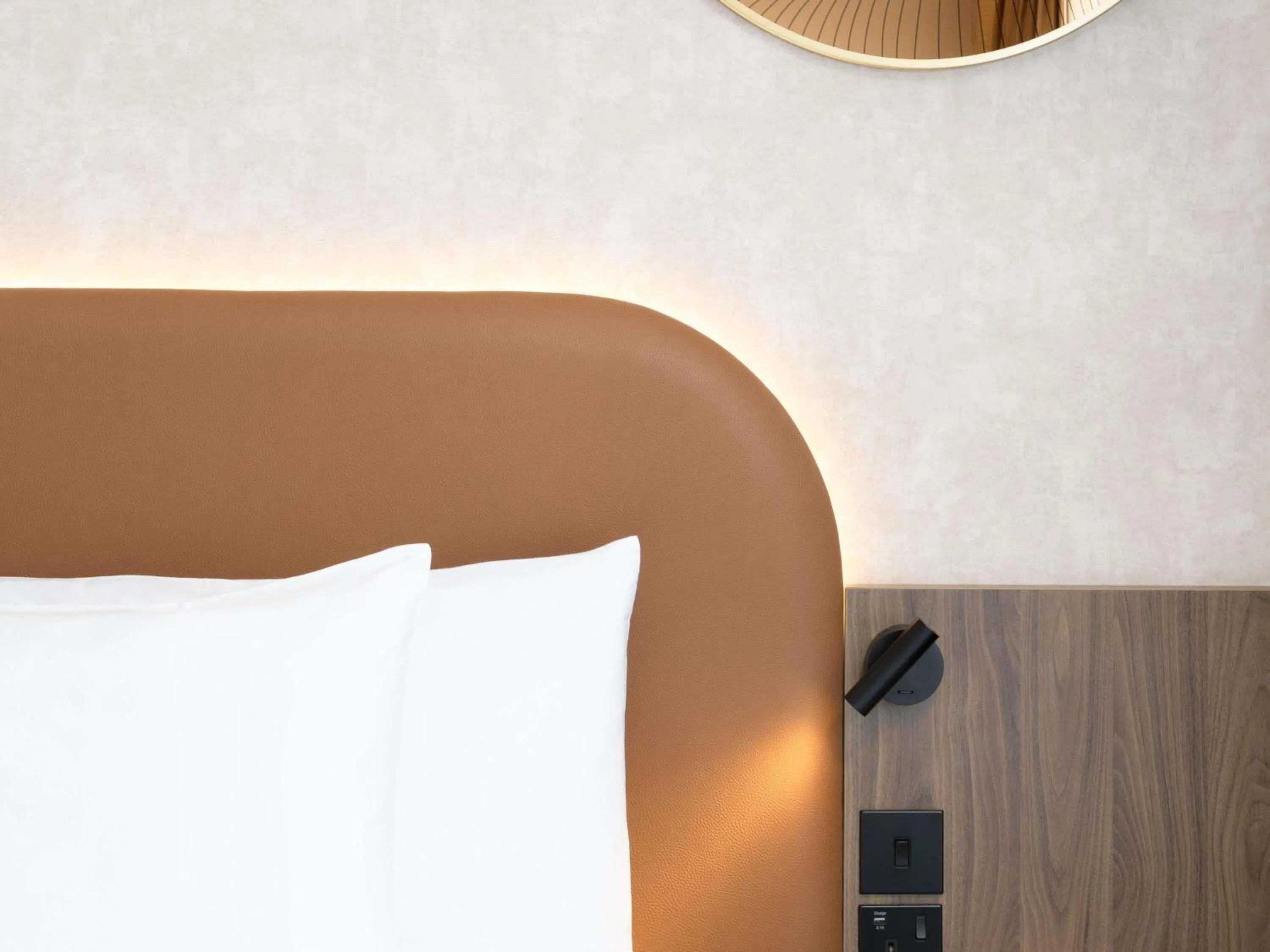 Bedroom, Bed in ibis London Earls Court