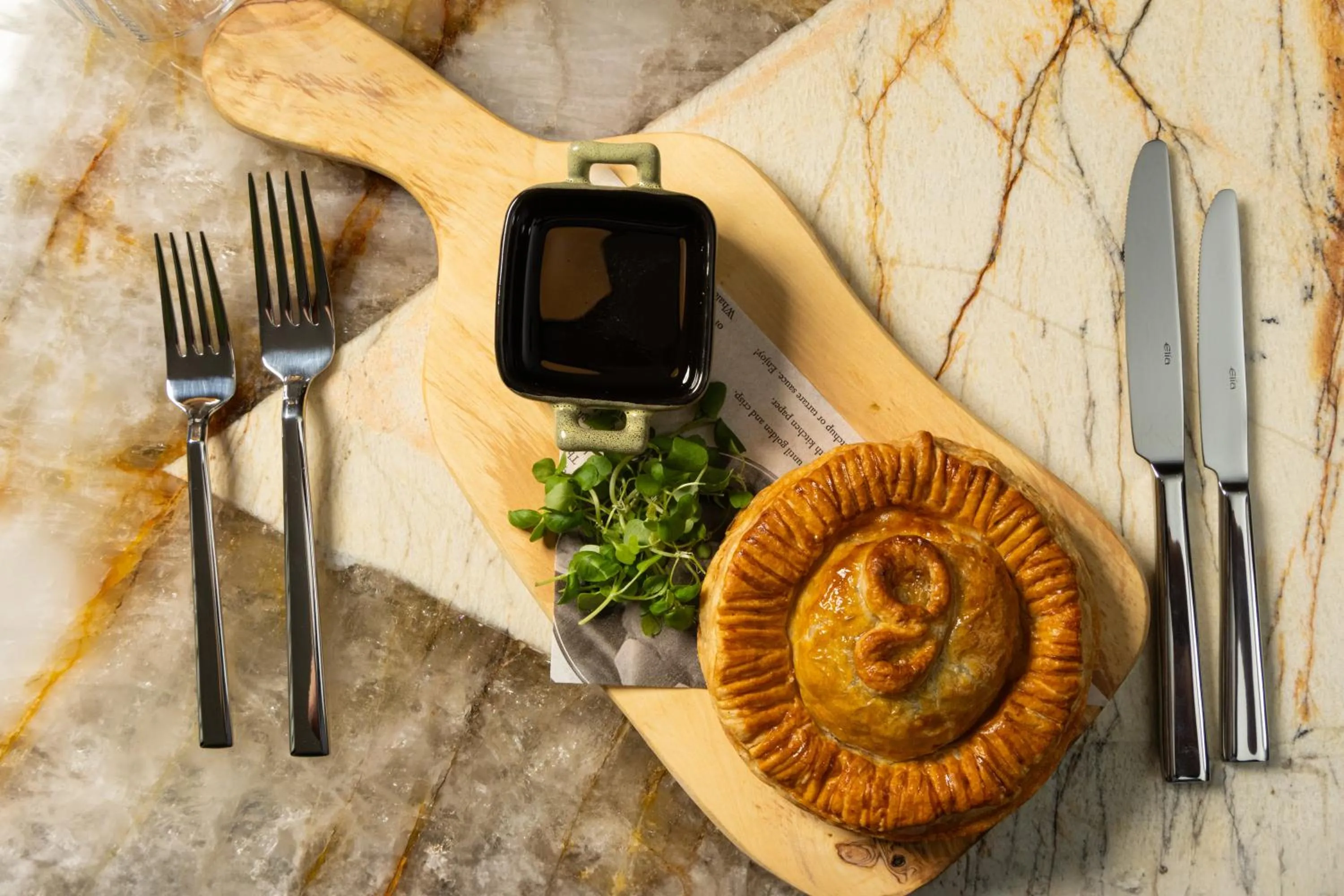 Restaurant/places to eat in ibis London Earls Court