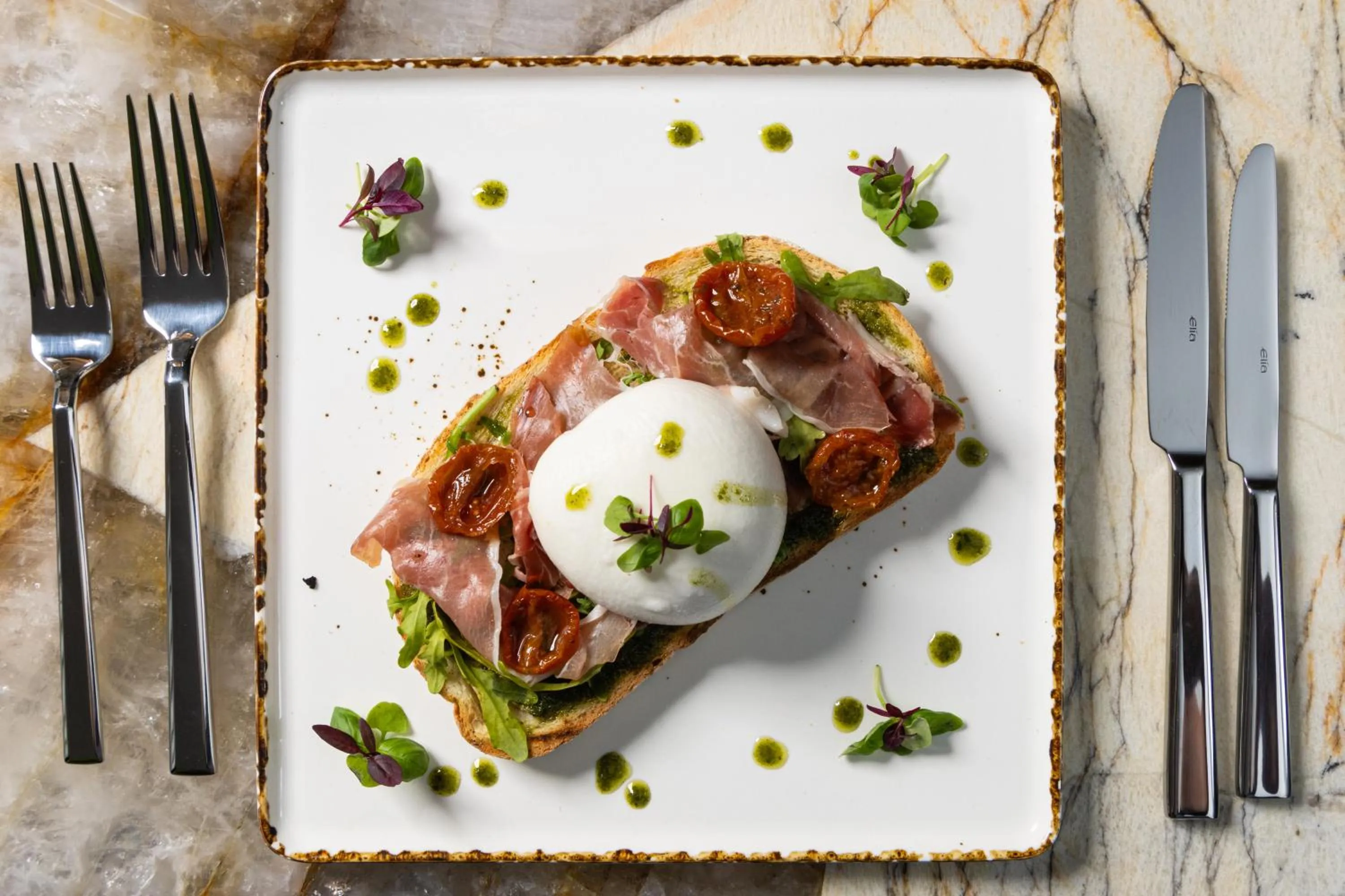 Restaurant/places to eat in ibis London Earls Court