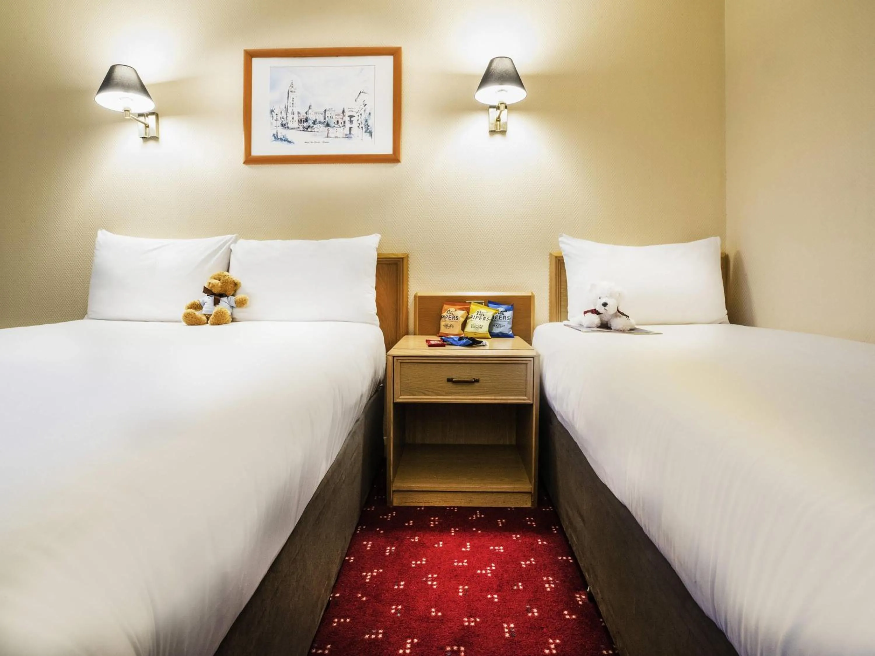 Bedroom, Bed in ibis London Earls Court