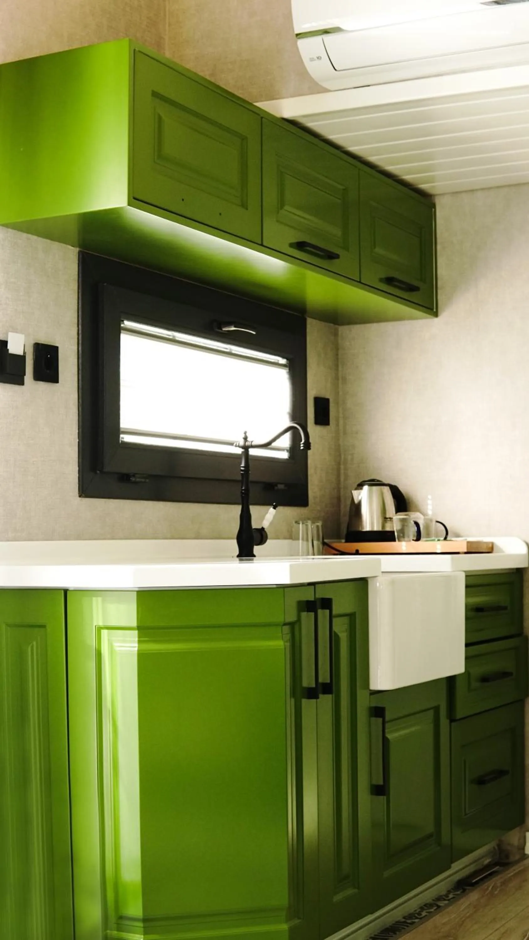 River Side TinyHouse