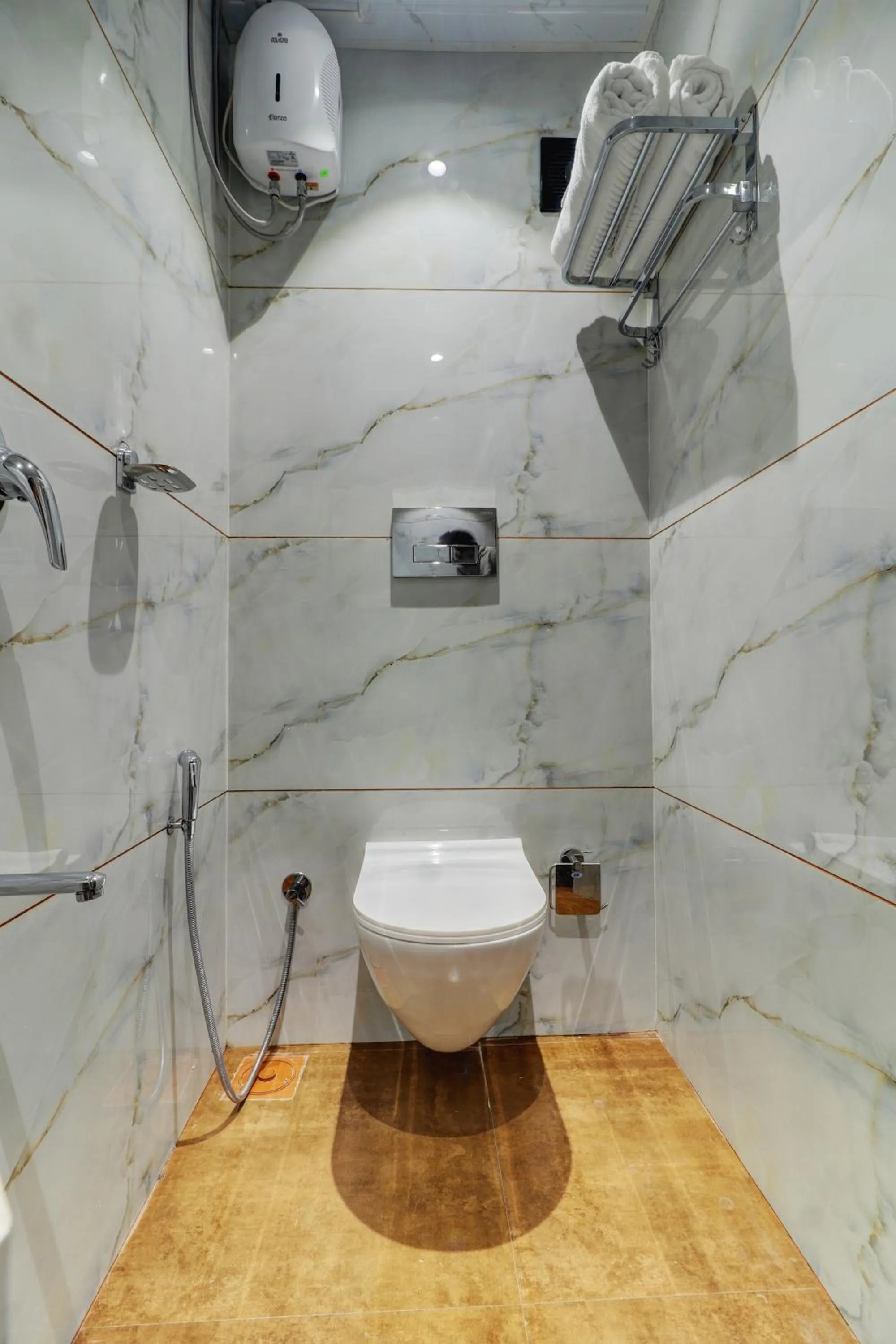 Toilet in Hotel Archith