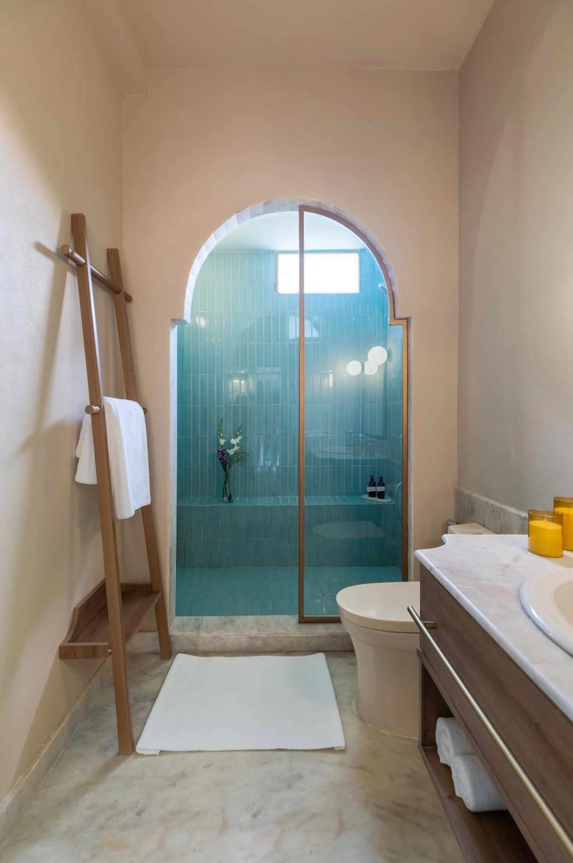 Bathroom in Manuscript - Jhilwara Haveli