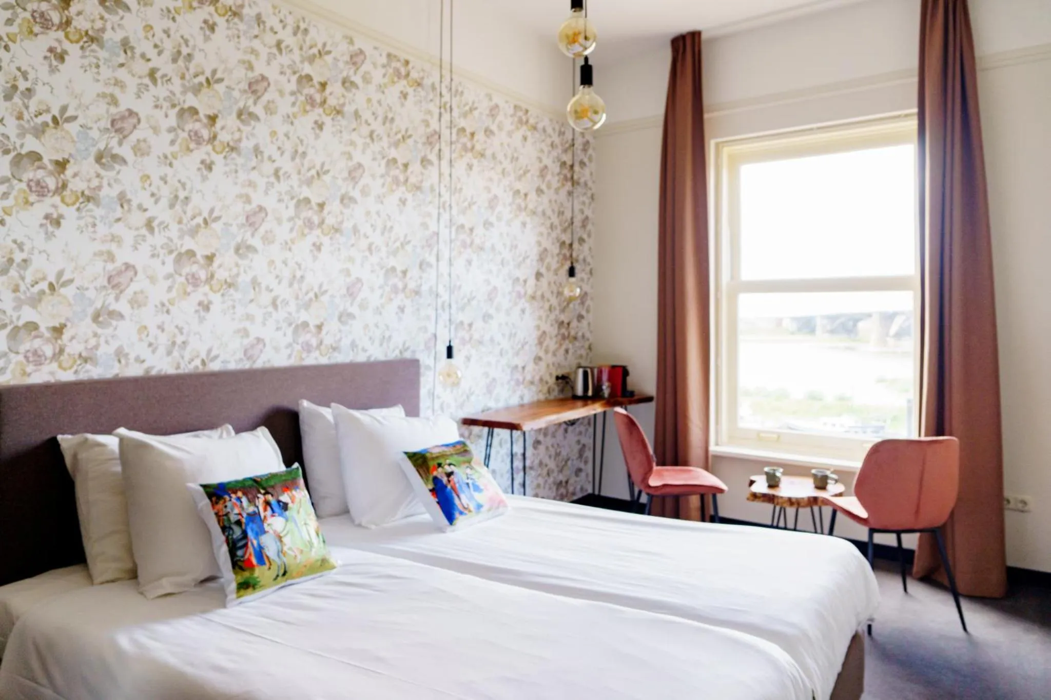 Bedroom, Bed in Hotel Courage Nijmegen