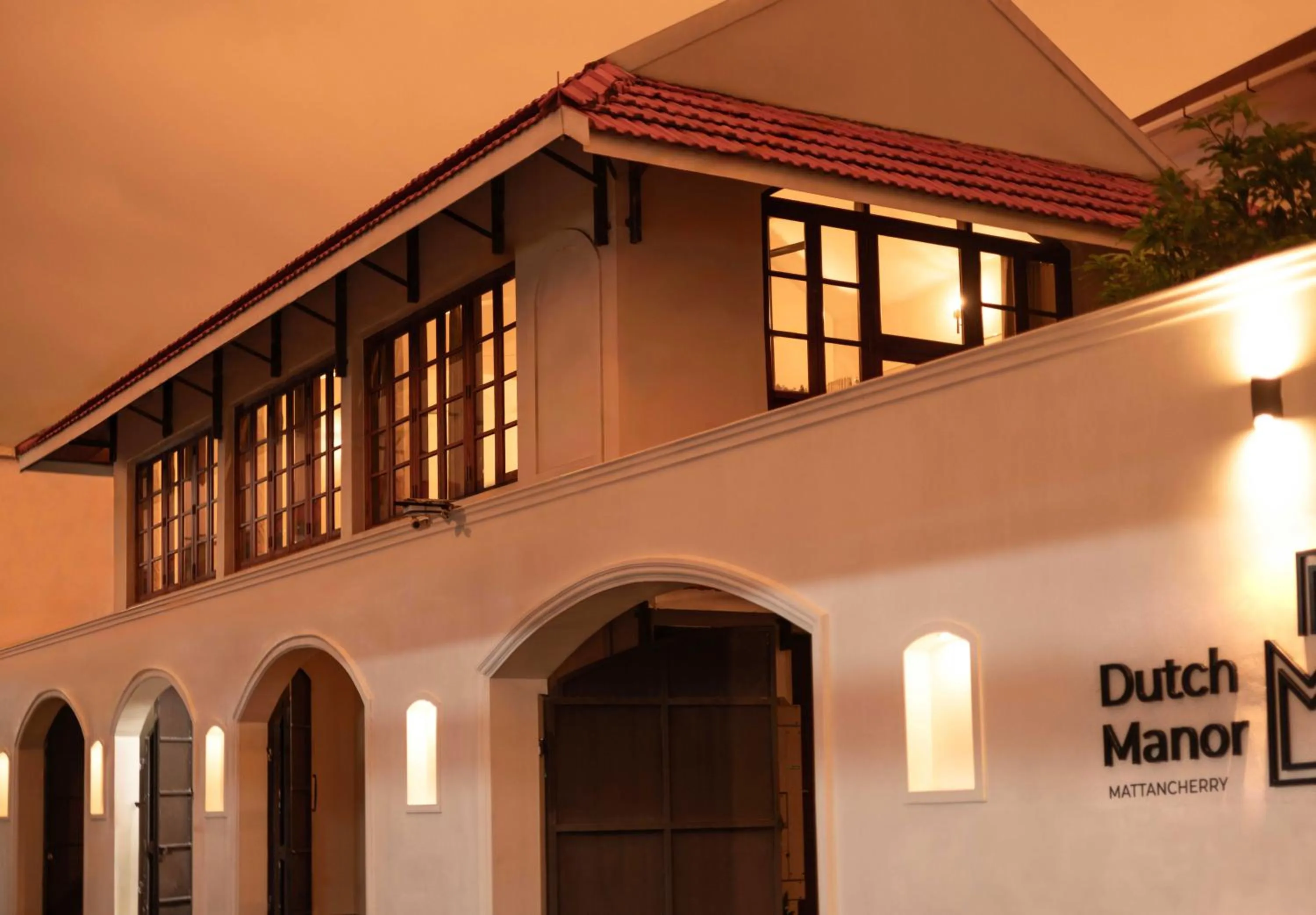 Property building in Dutch Manor Boutique Hotel