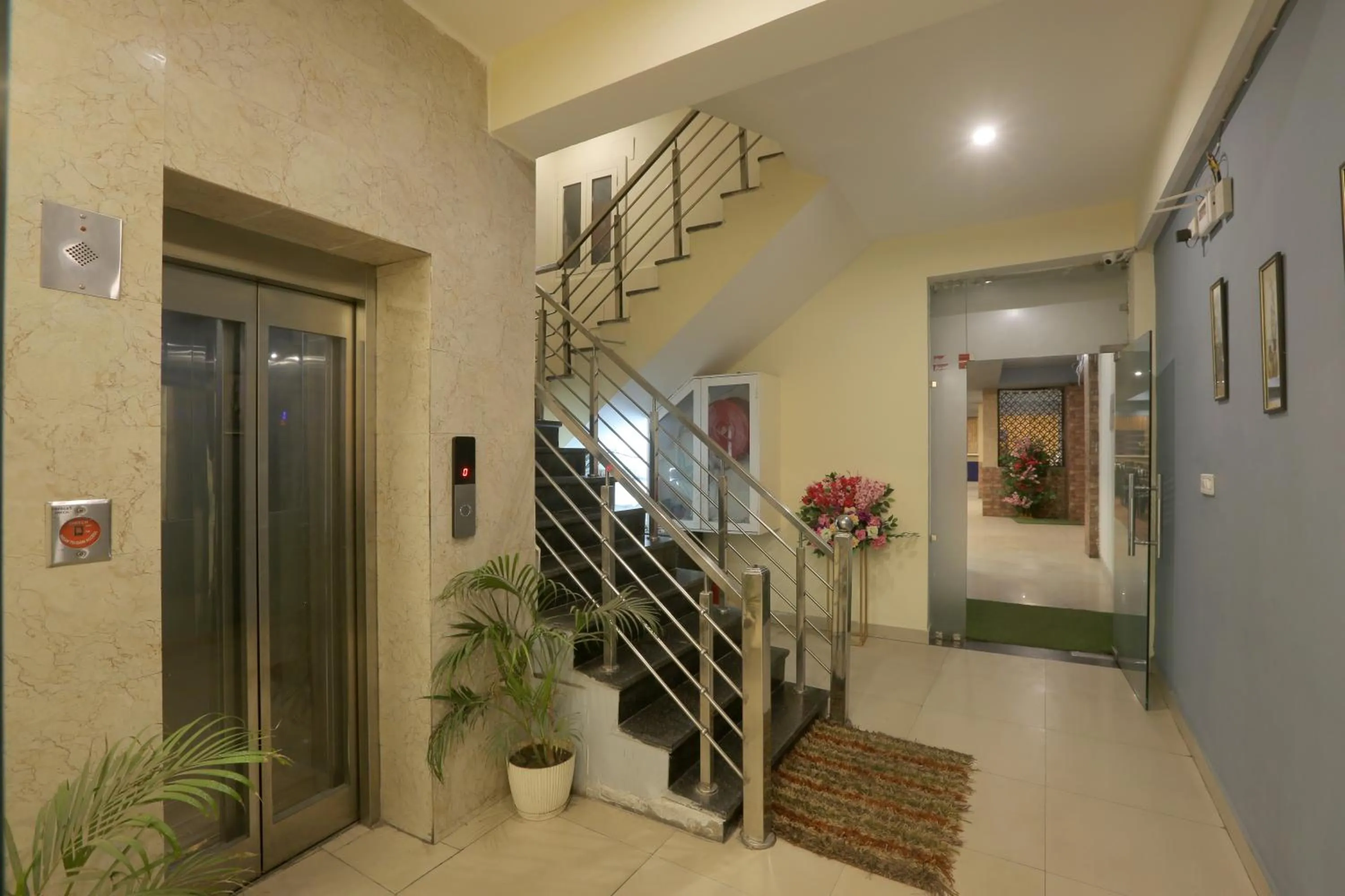 elevator in Hotel Lemon Suites & Banquet By Aura