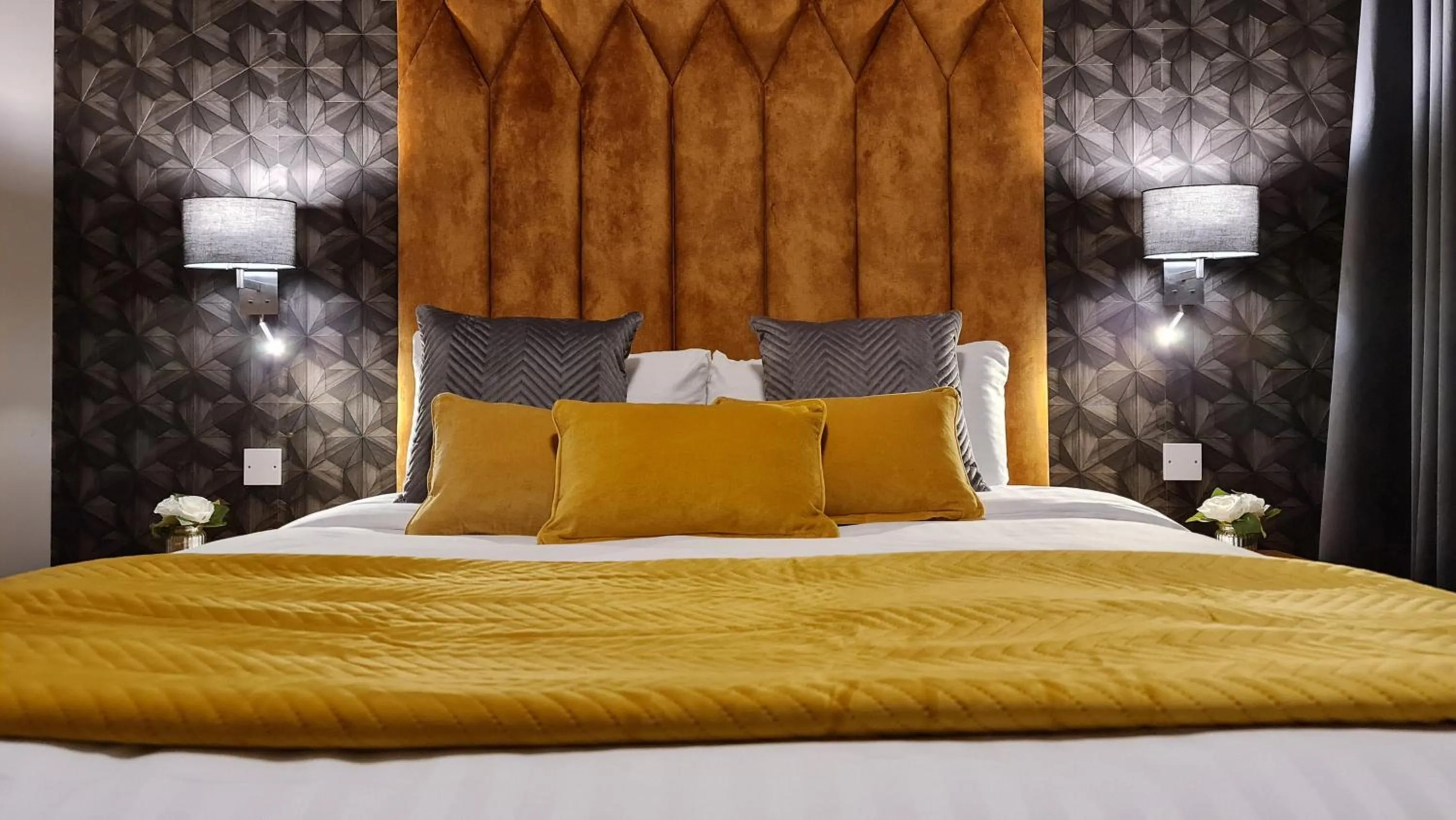 Bed in VCity ApartHotels Glasgow Central