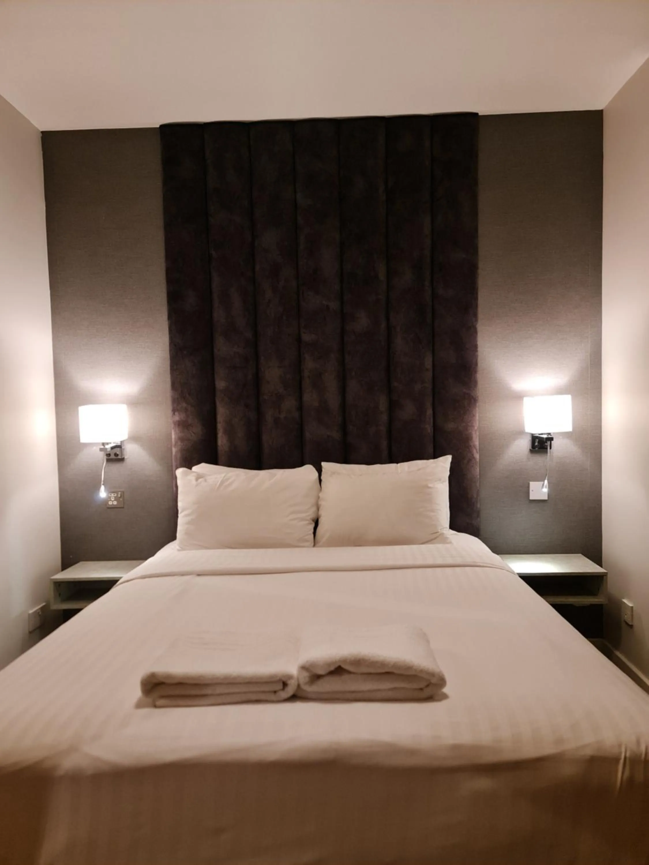 Bed in VCity ApartHotels Glasgow Central