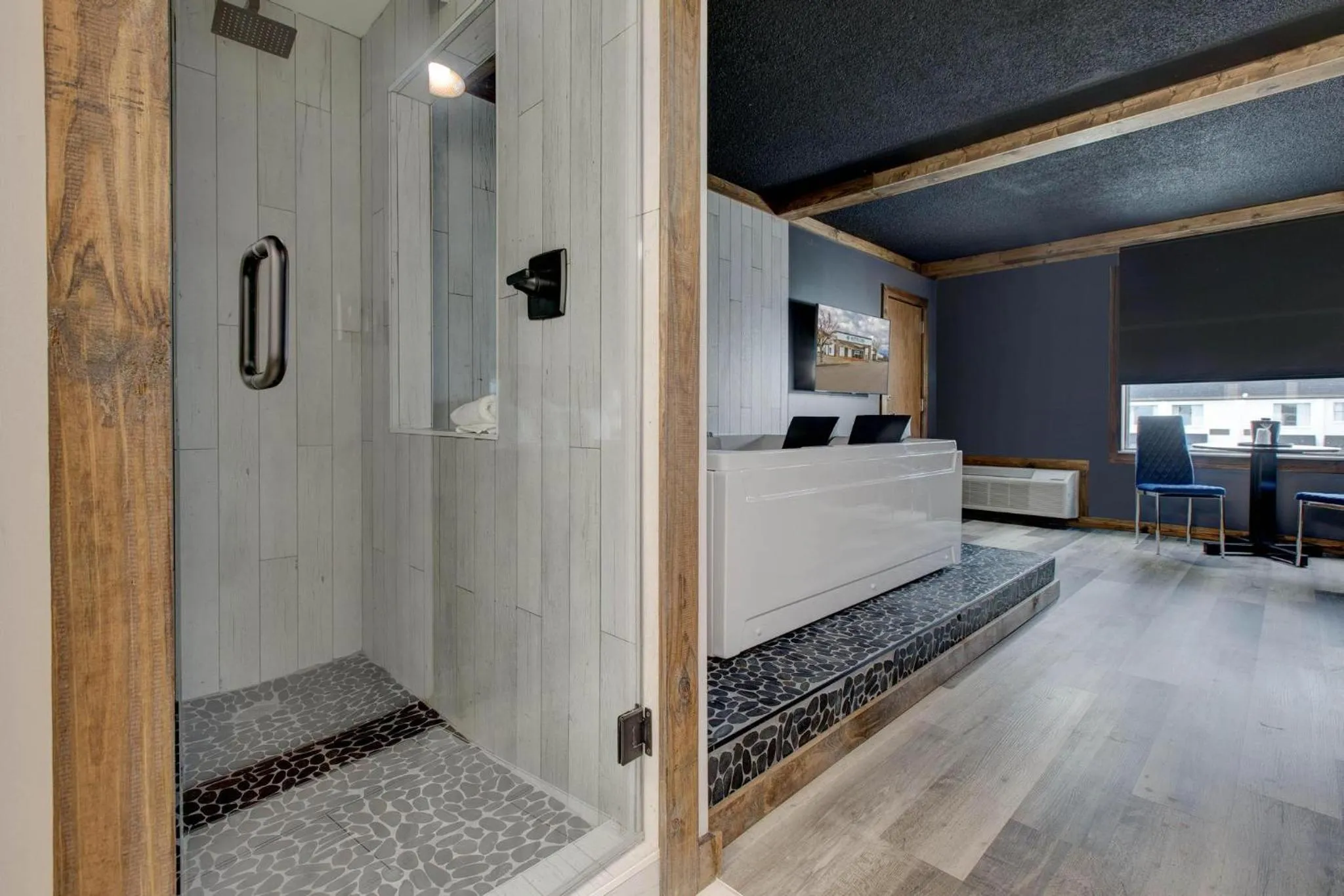 Bath in Hotel LEX, Trademark Collection by Wyndham