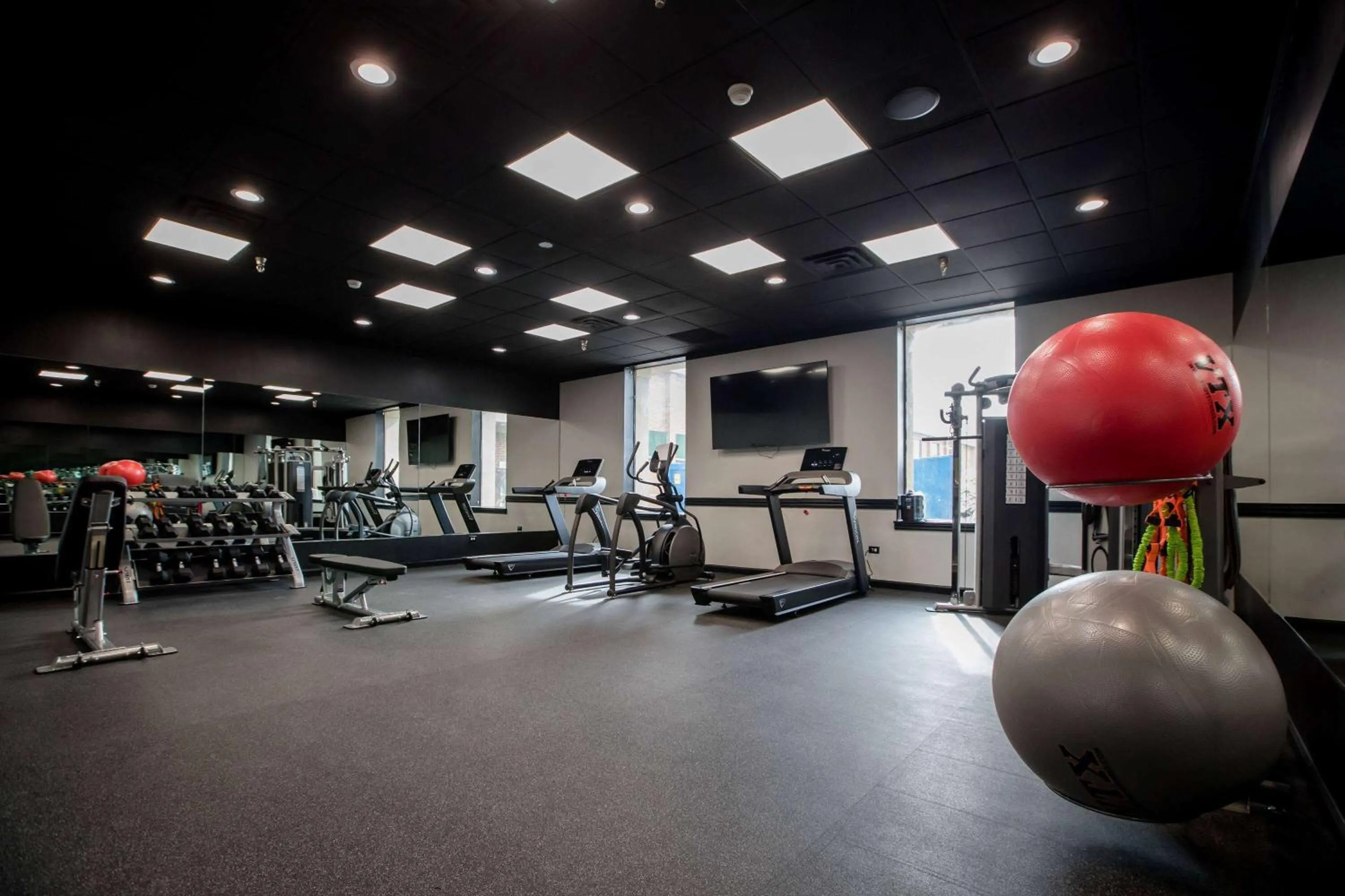 Fitness centre/facilities in Hotel LEX, Trademark Collection by Wyndham