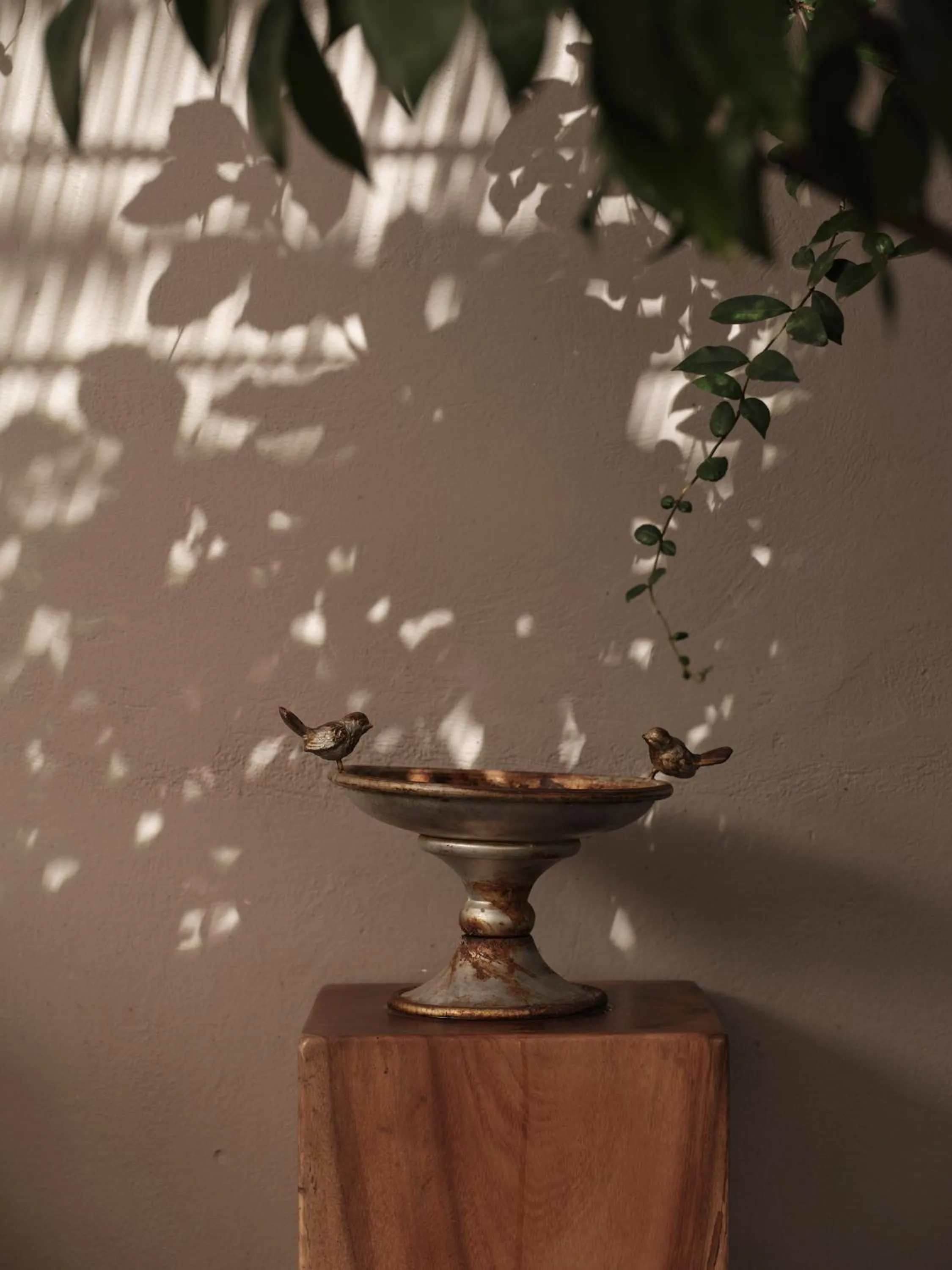 Decorative detail in Monastik Living in Athina