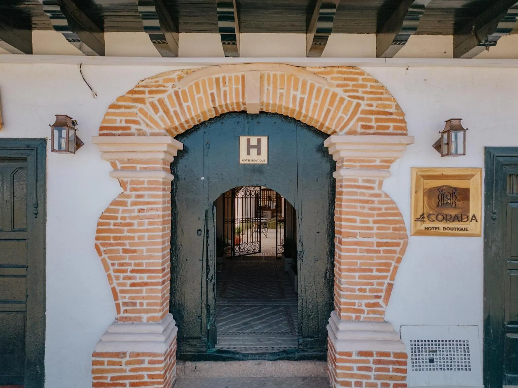 Facade/entrance in Hotel La Corada