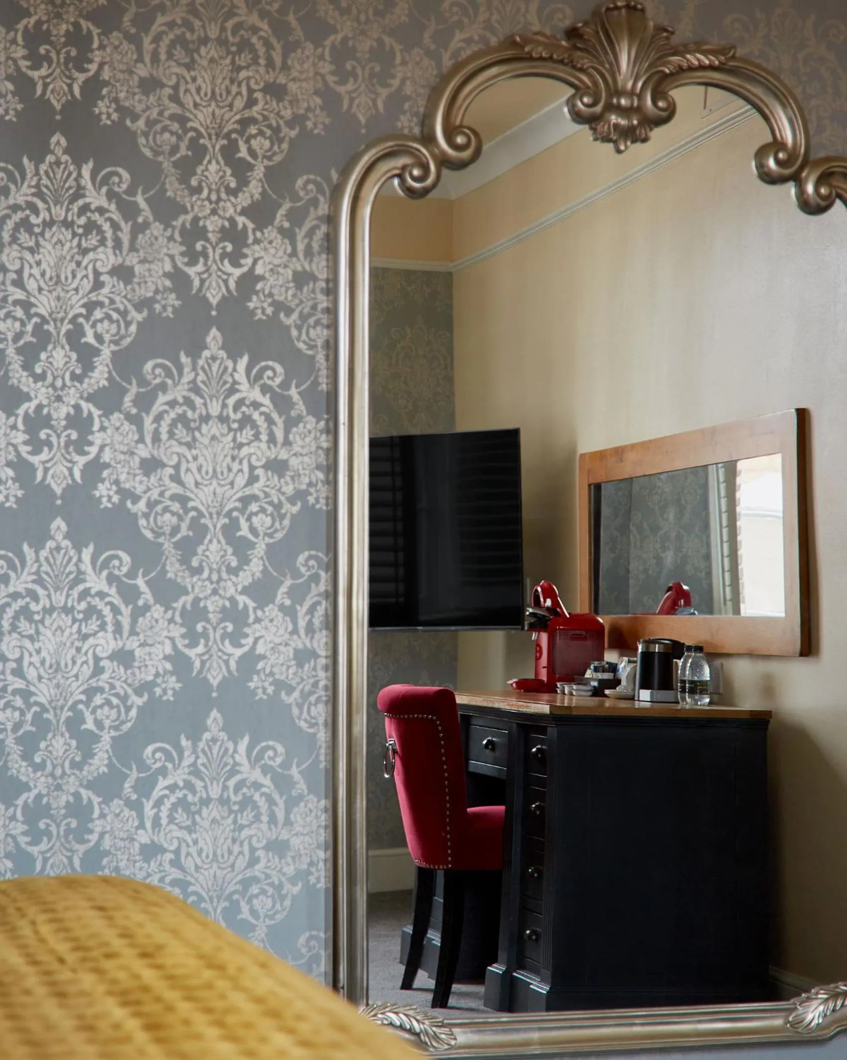 Bedroom in The Christopher Hotel, Eton