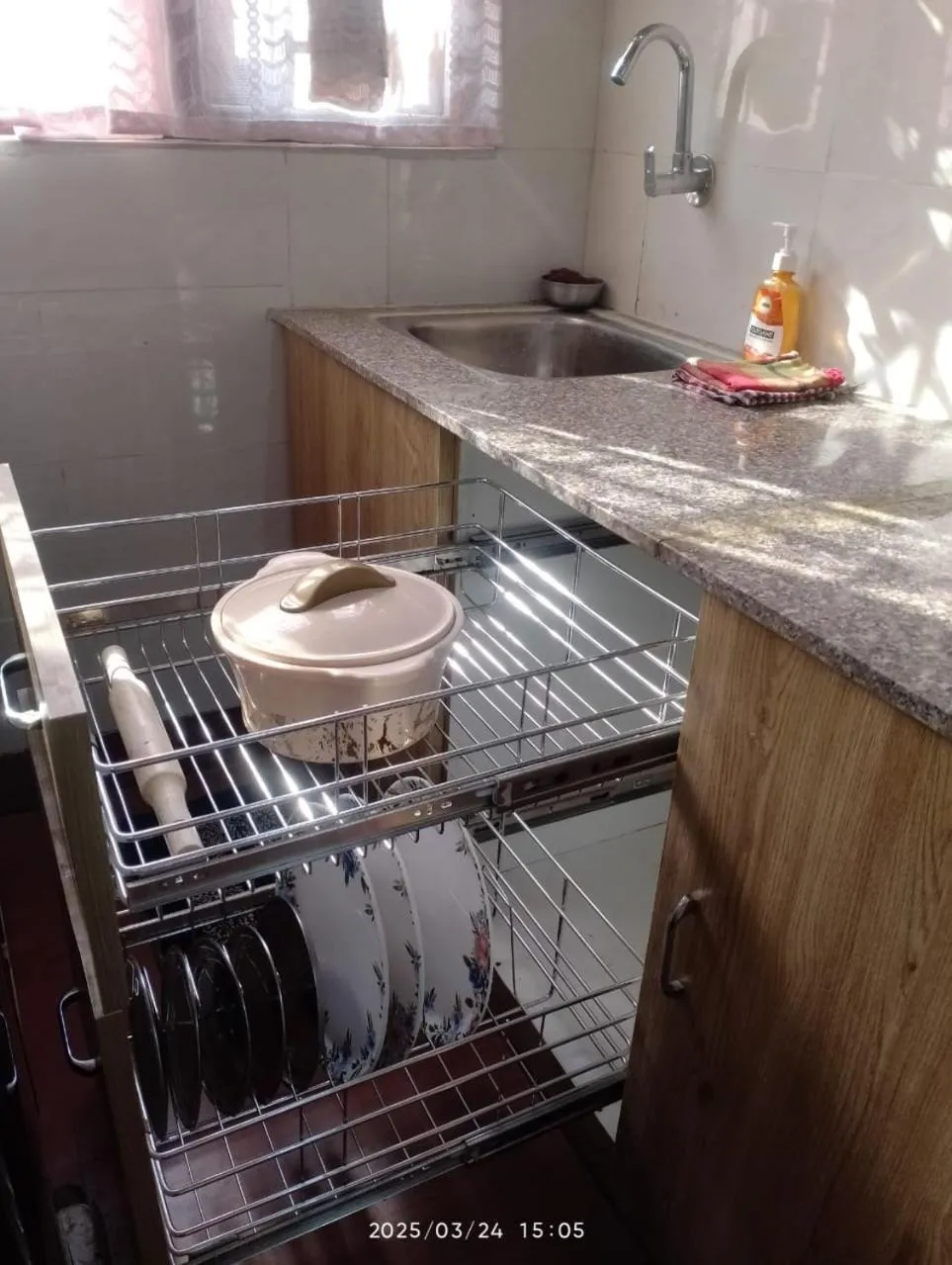 kitchen in Amazing Homestay