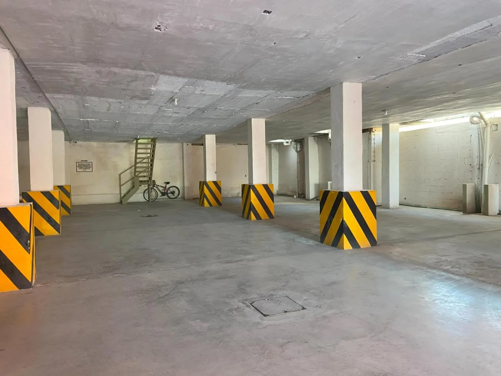 Parking in BED BED HOTEL CORREGIDORA