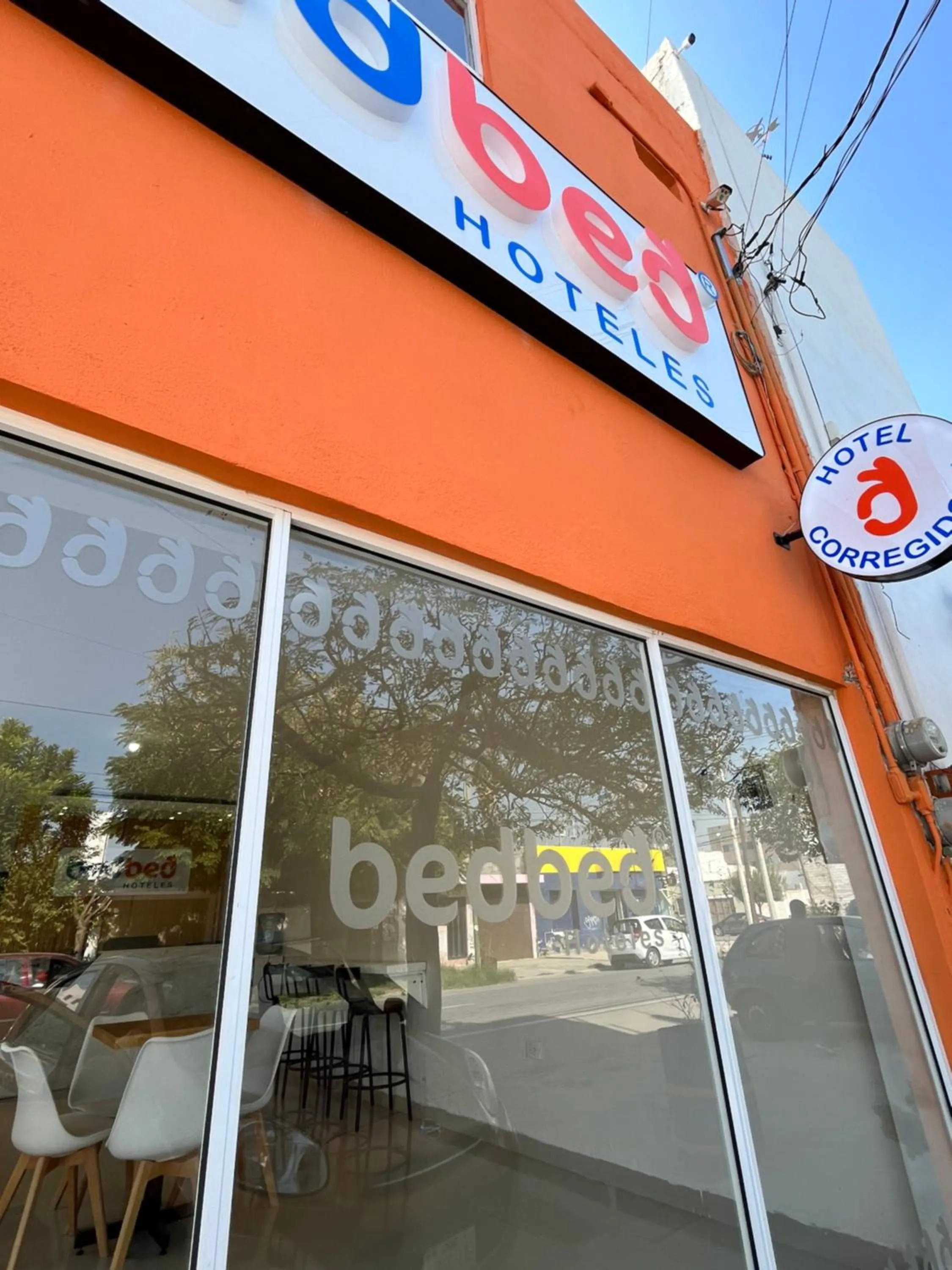 Facade/entrance in BED BED HOTEL CORREGIDORA