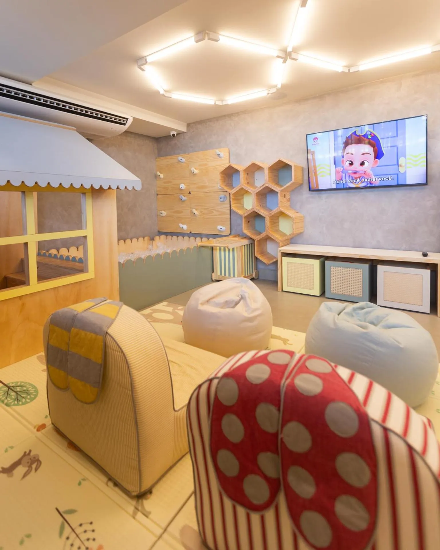 Kids's club in Ritz Barra de São Miguel