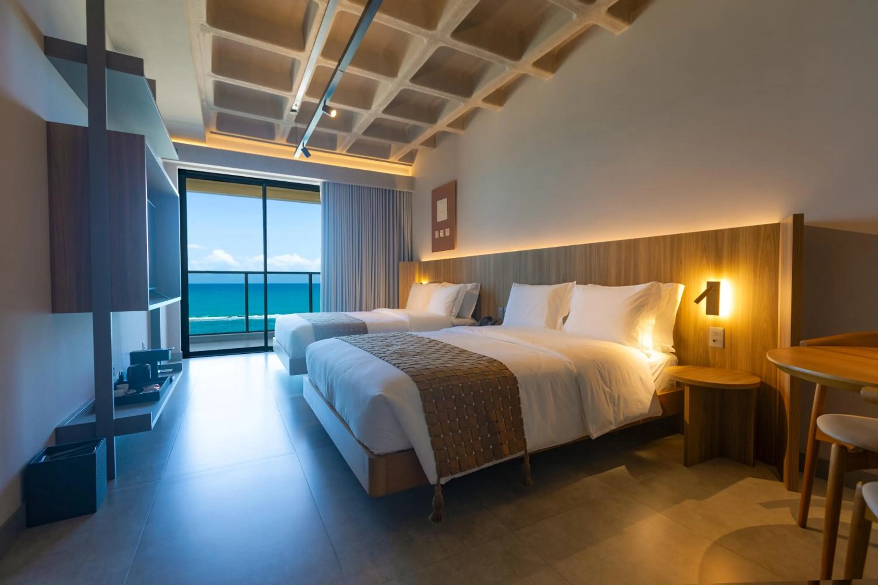 View (from property/room), Bed in Ritz Barra de São Miguel