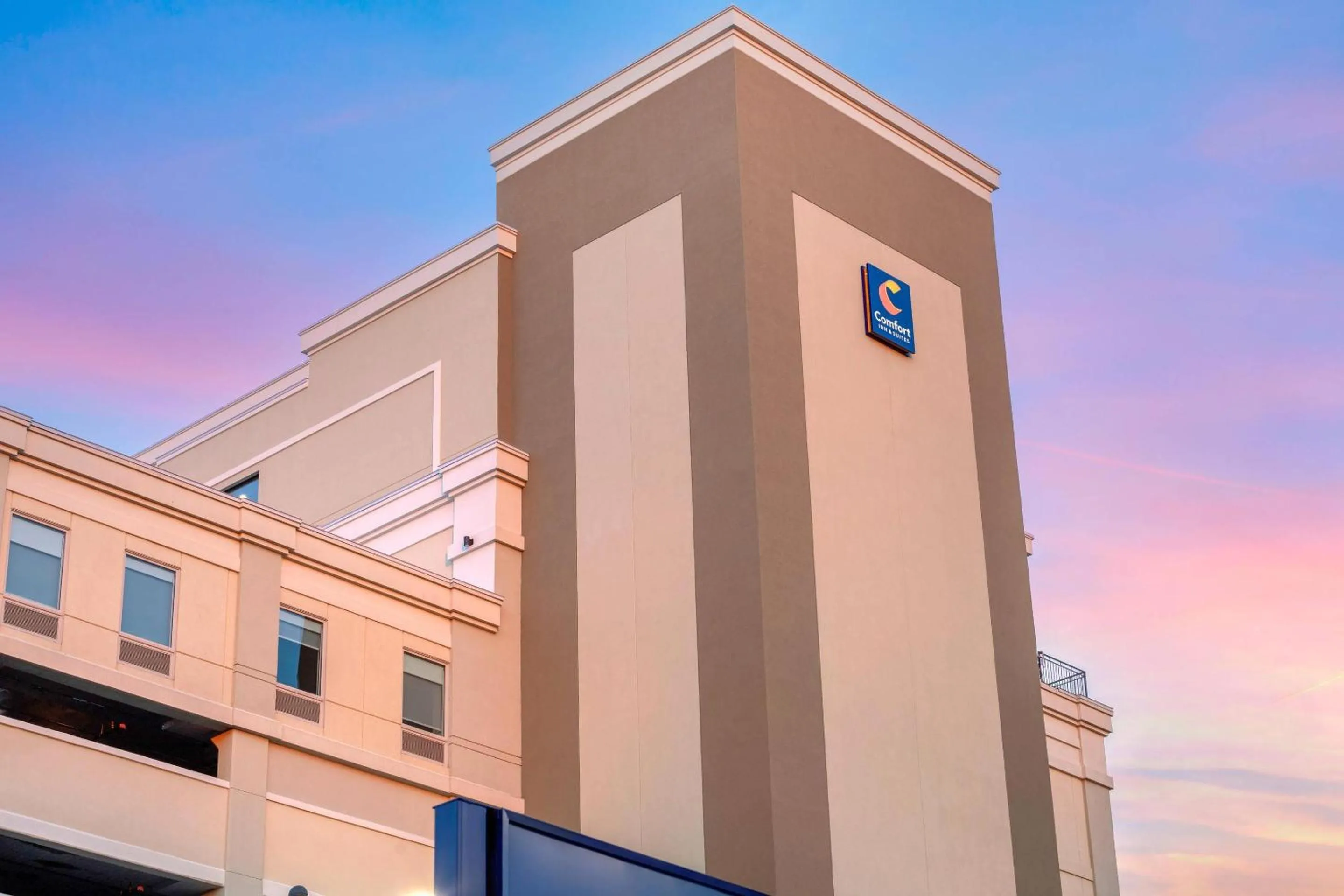 Property building in Comfort Inn & Suites Newark Liberty International Airport