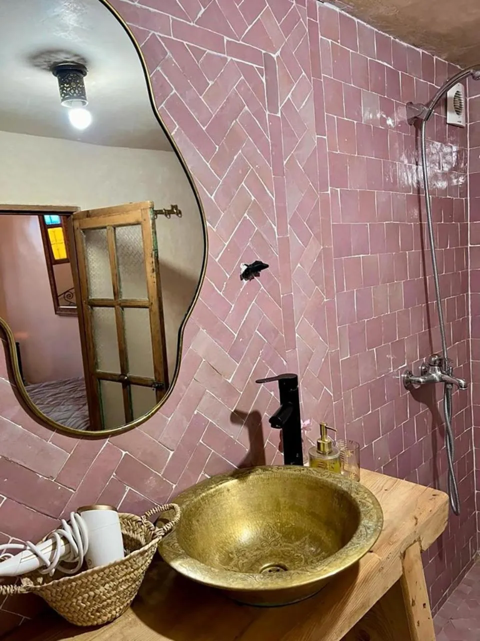 Property building in DAR Naima