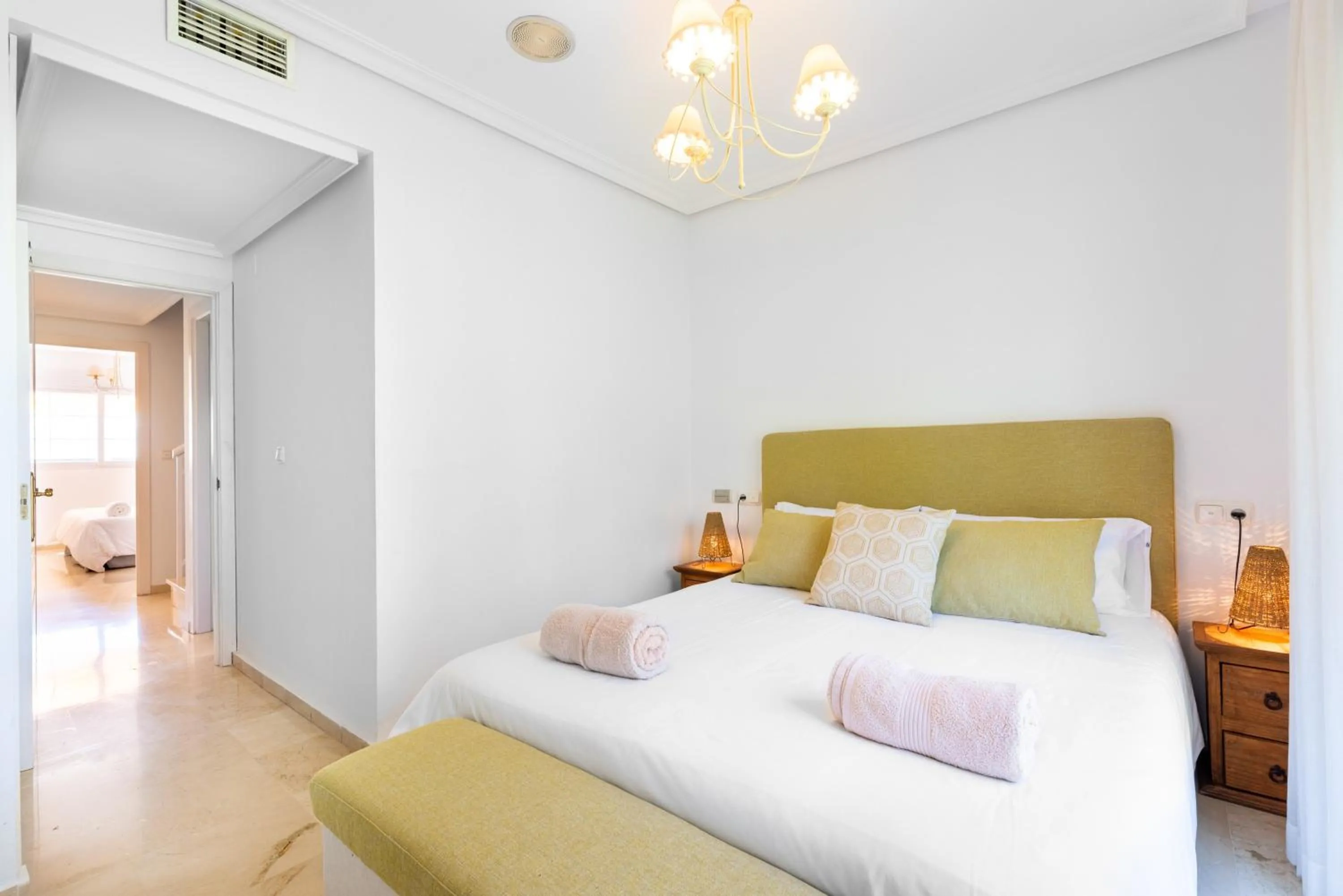 Living room, Bed in Spectacular Penthouse Puente Romano