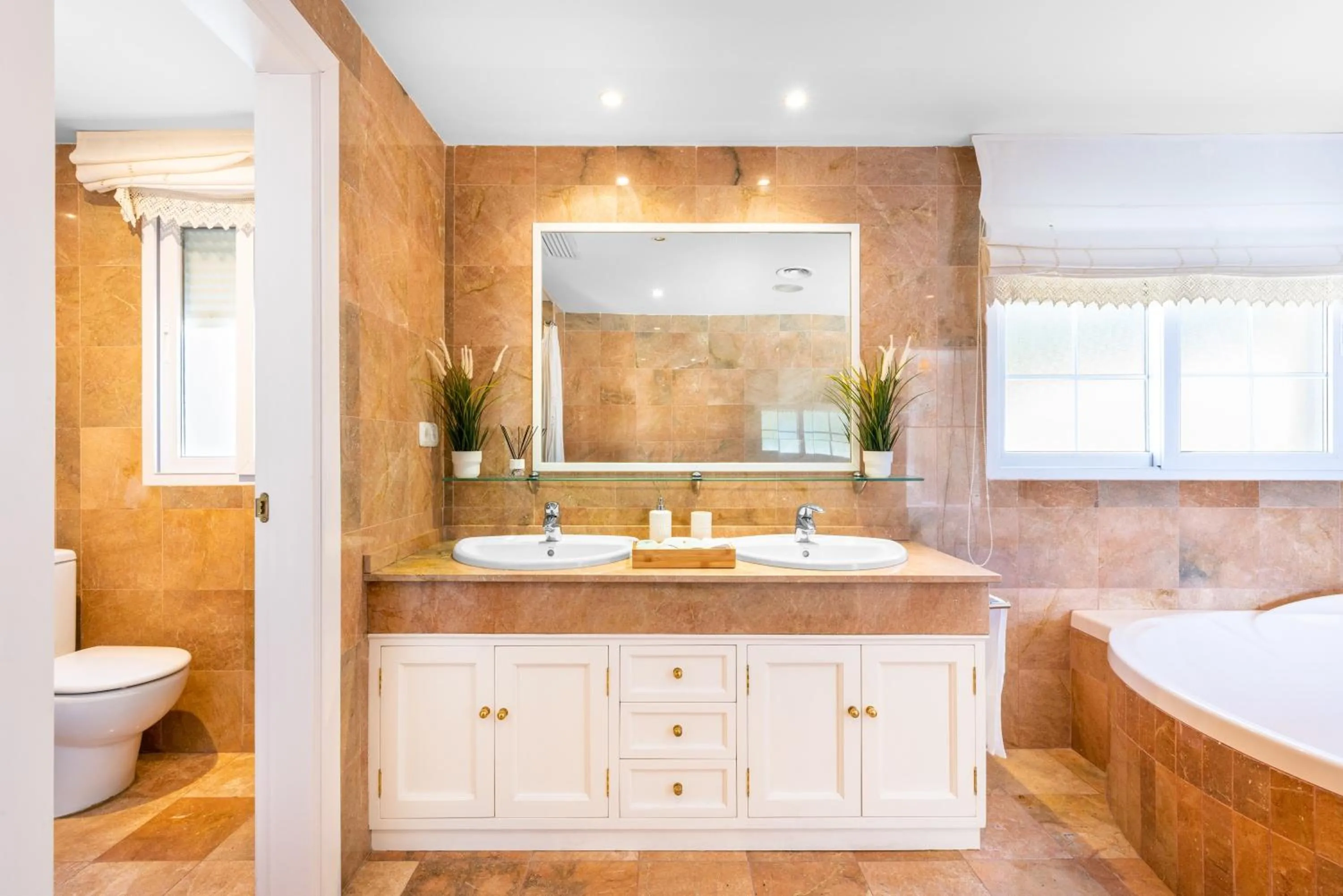 Bathroom in Spectacular Penthouse Puente Romano