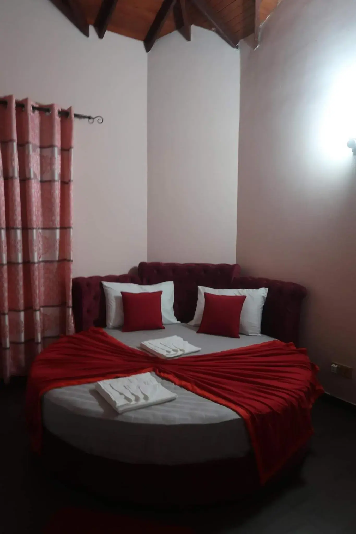 Triple Room in Airport Villa D 87 Triple Room in Airport Villa D 87