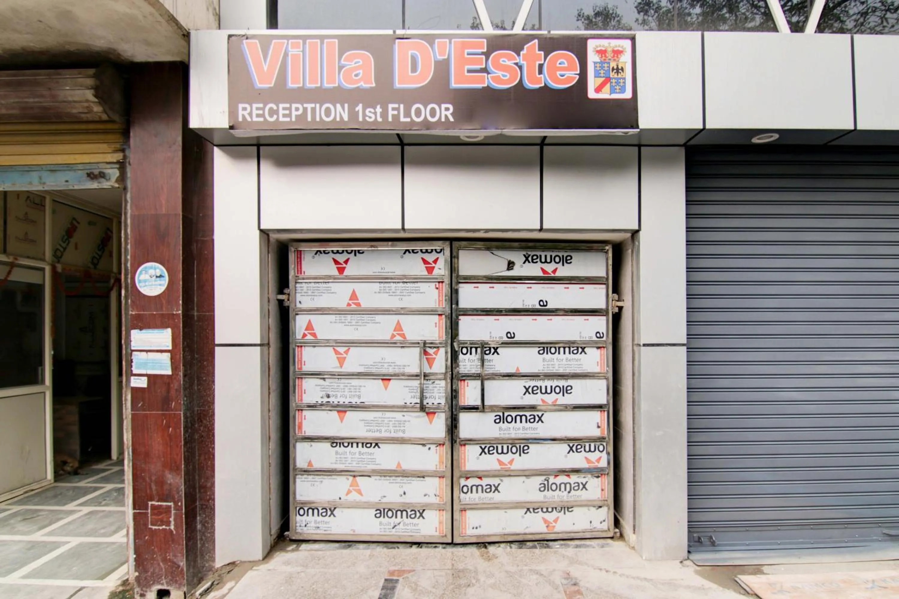 Facade/entrance in Hotel O Villa DEste