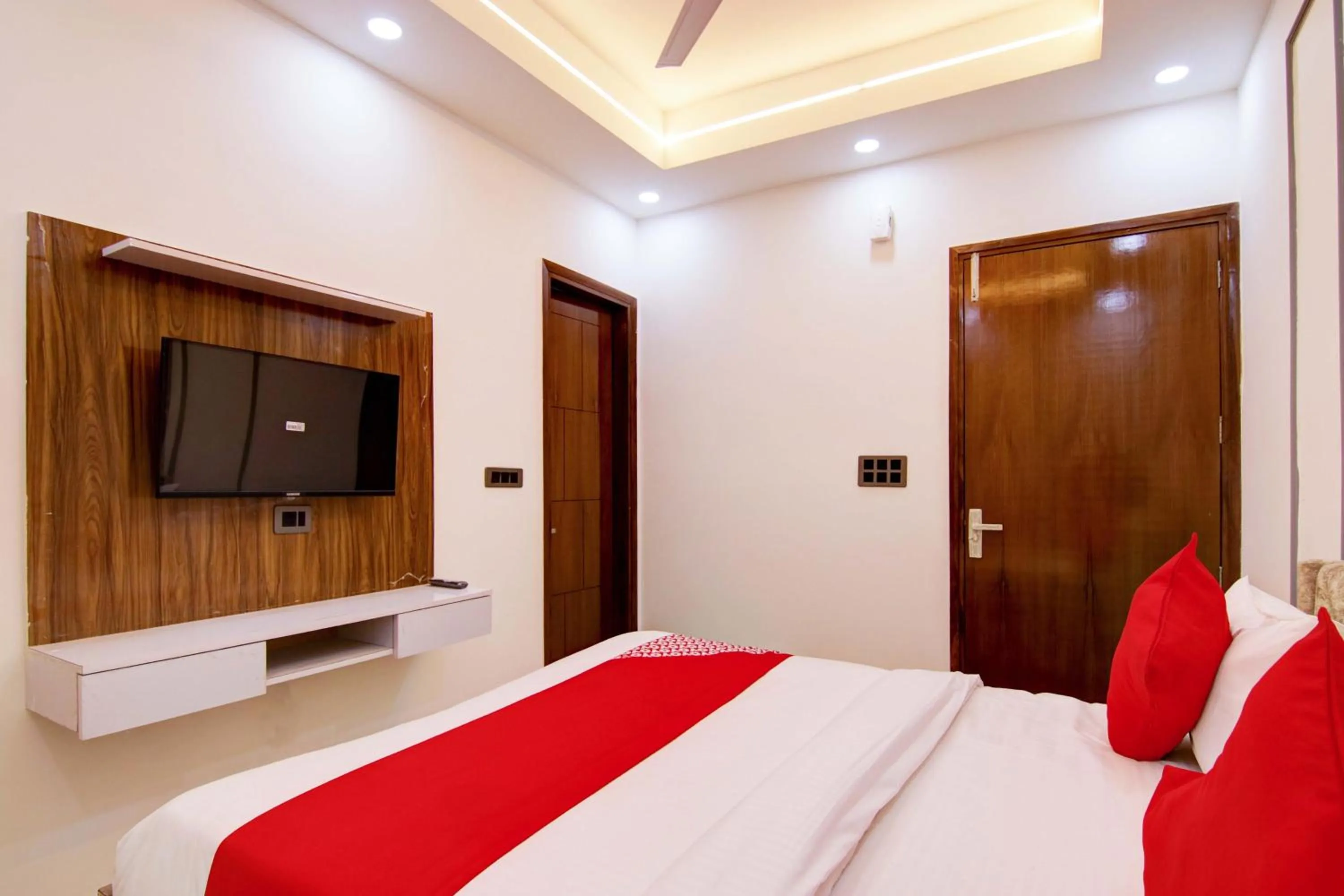 Bedroom, Bed in Hotel O Villa DEste