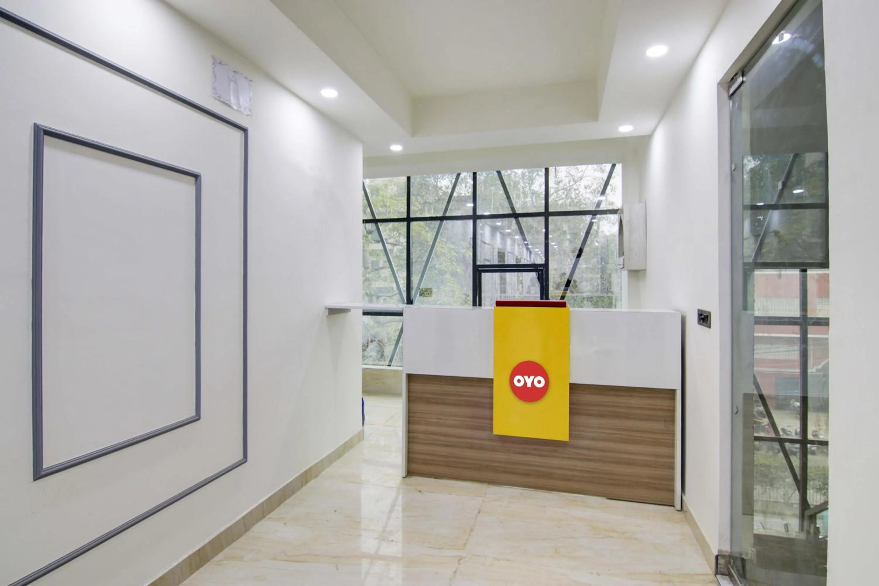 Lobby or reception in Hotel O Villa DEste