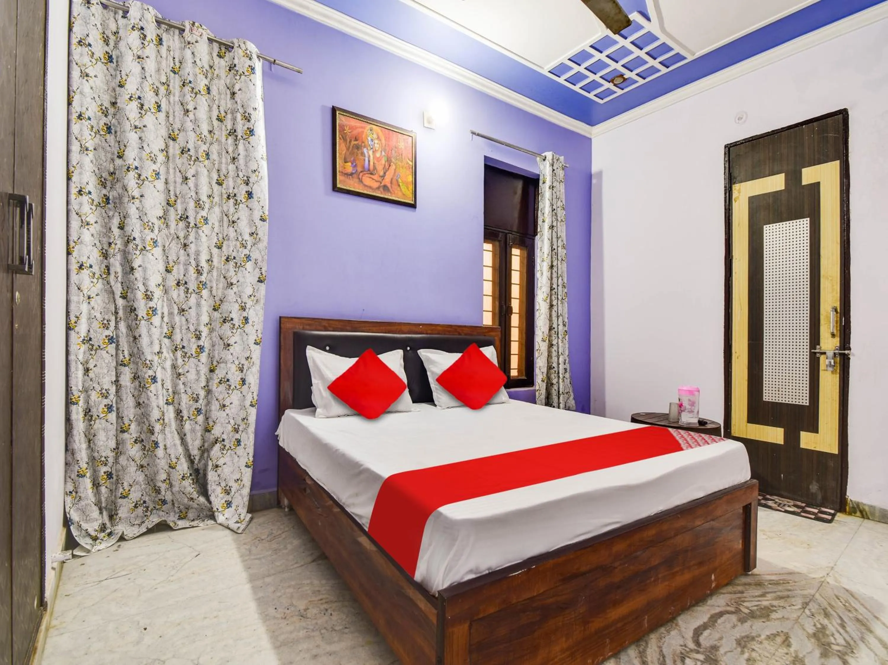 Bedroom in Hotel O SHYAM RESIDENCY