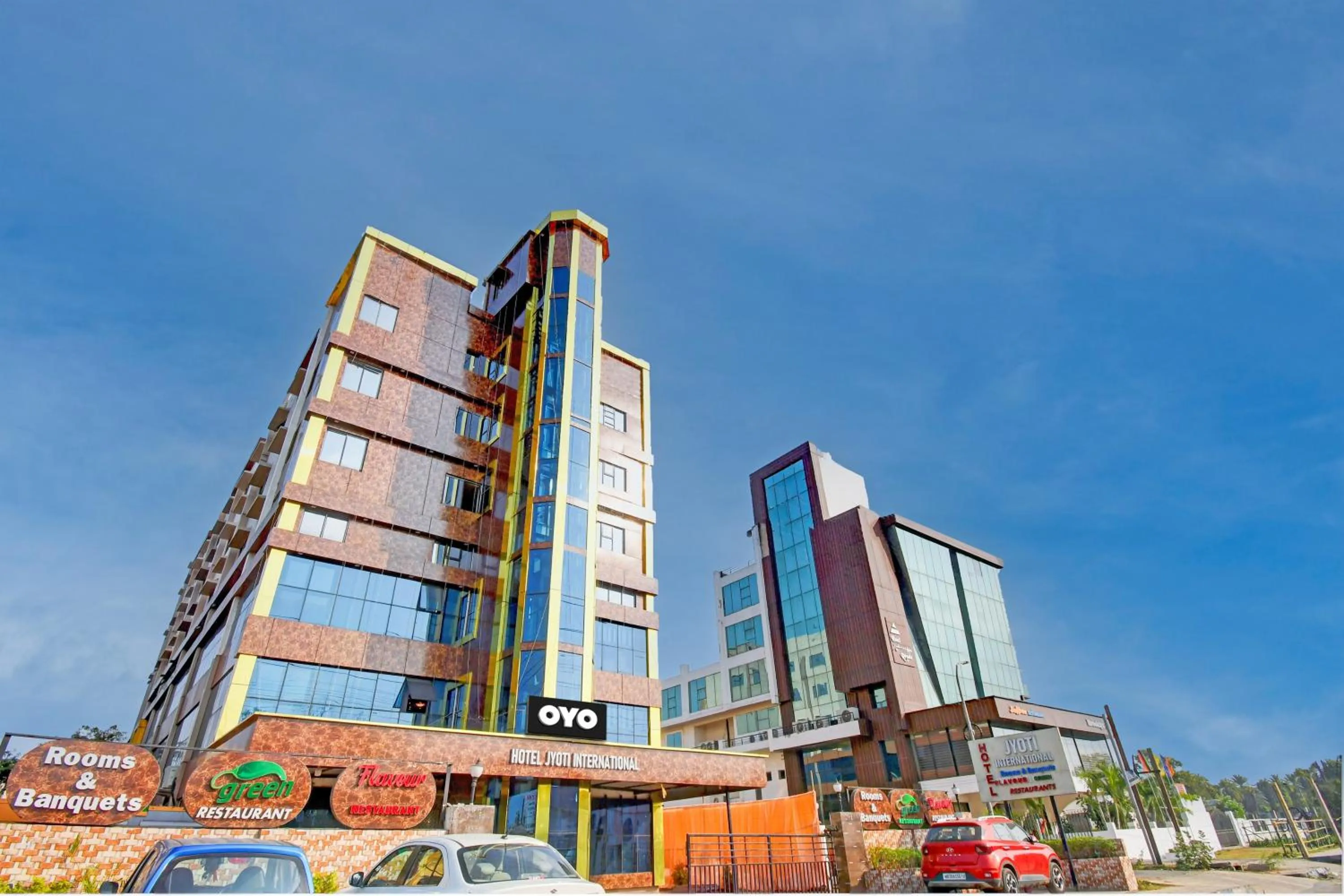 Facade/entrance in Collection O by OYO Flavour