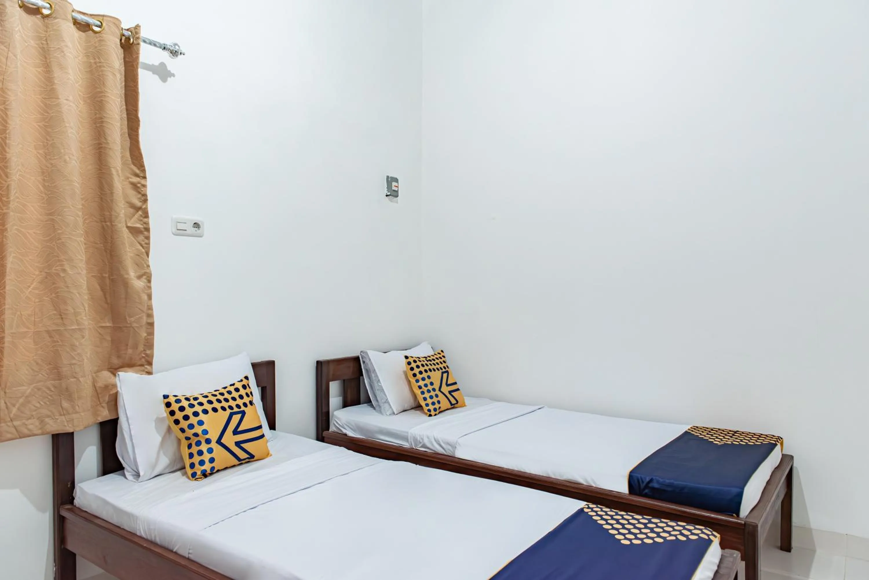 Bedroom, Bed in Hotel O Alnasya Syariah