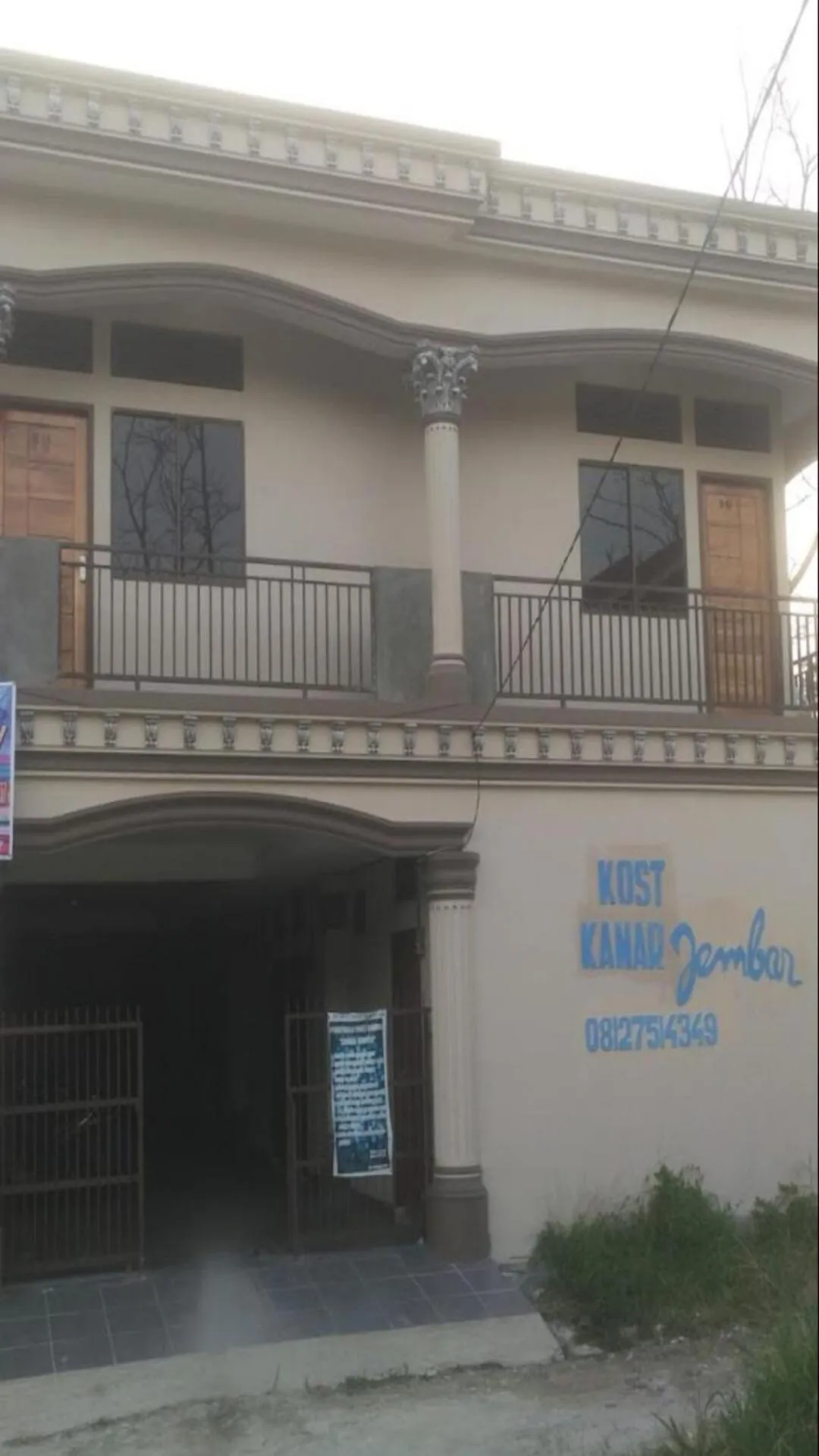 Facade/entrance in Hotel O Elang Homestay