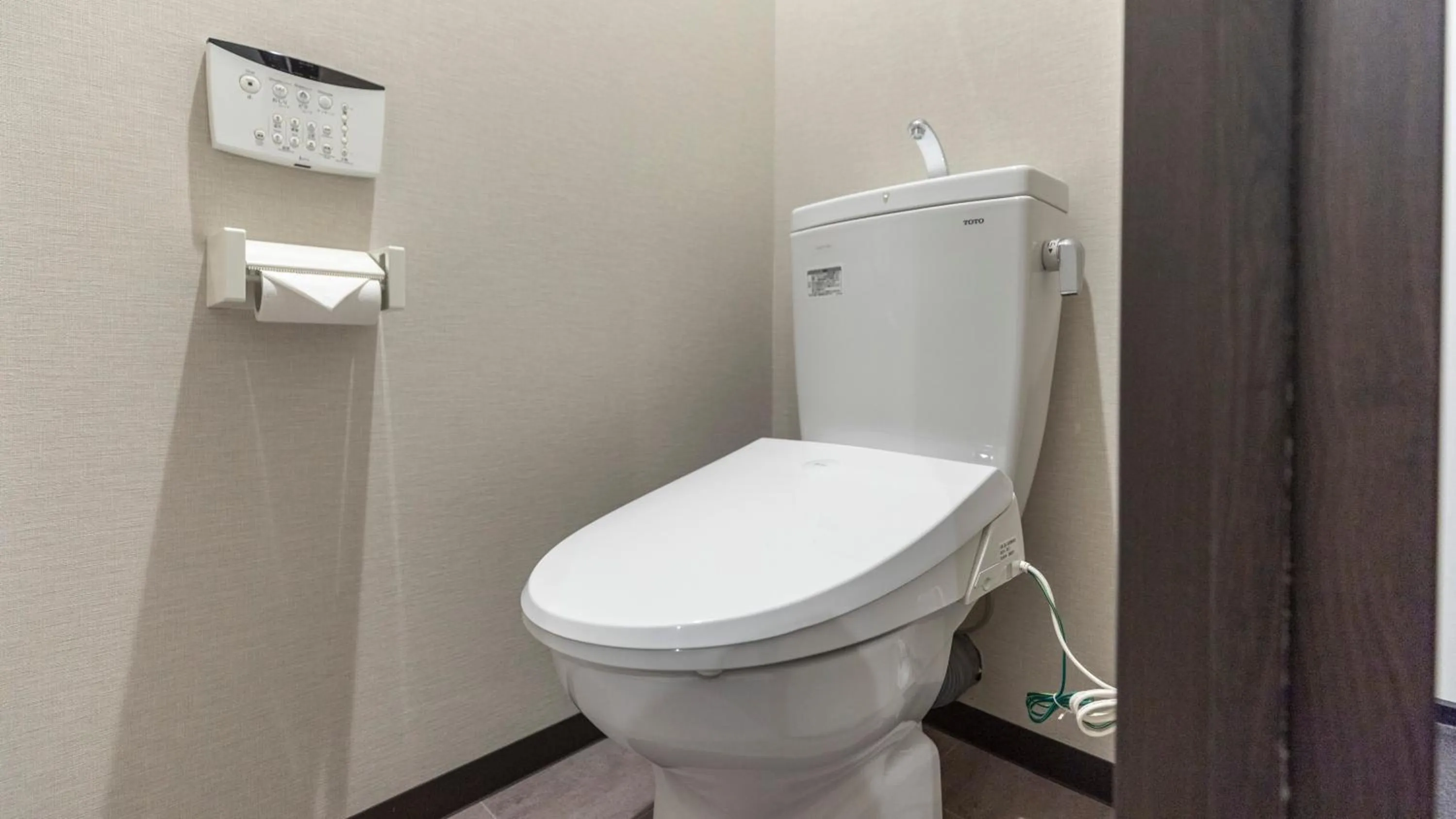 Toilet in Tabist OSAKA PORT HOTEL L'ESPOIR