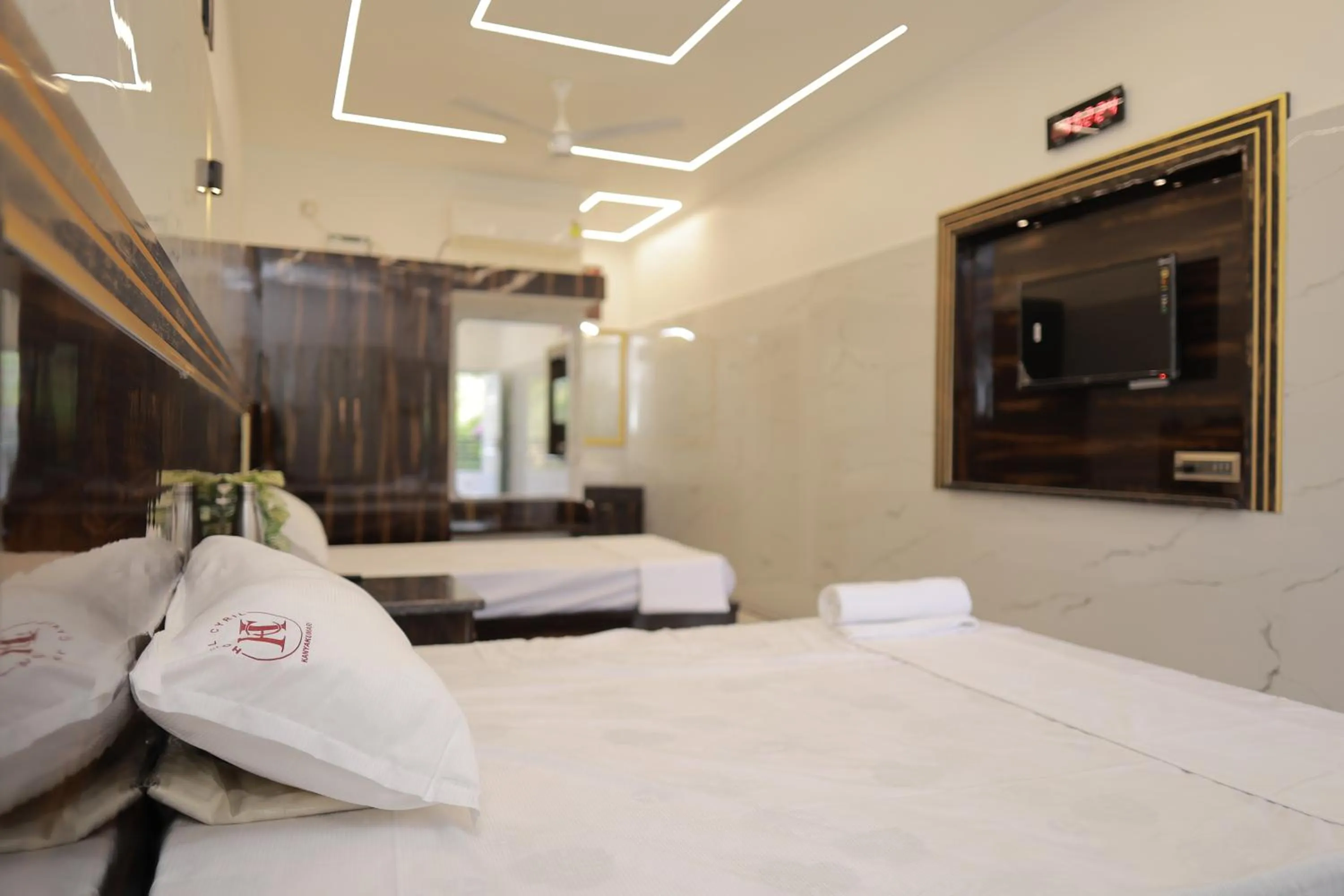 Photo of the whole room, Bed in HOTEL CYRIL