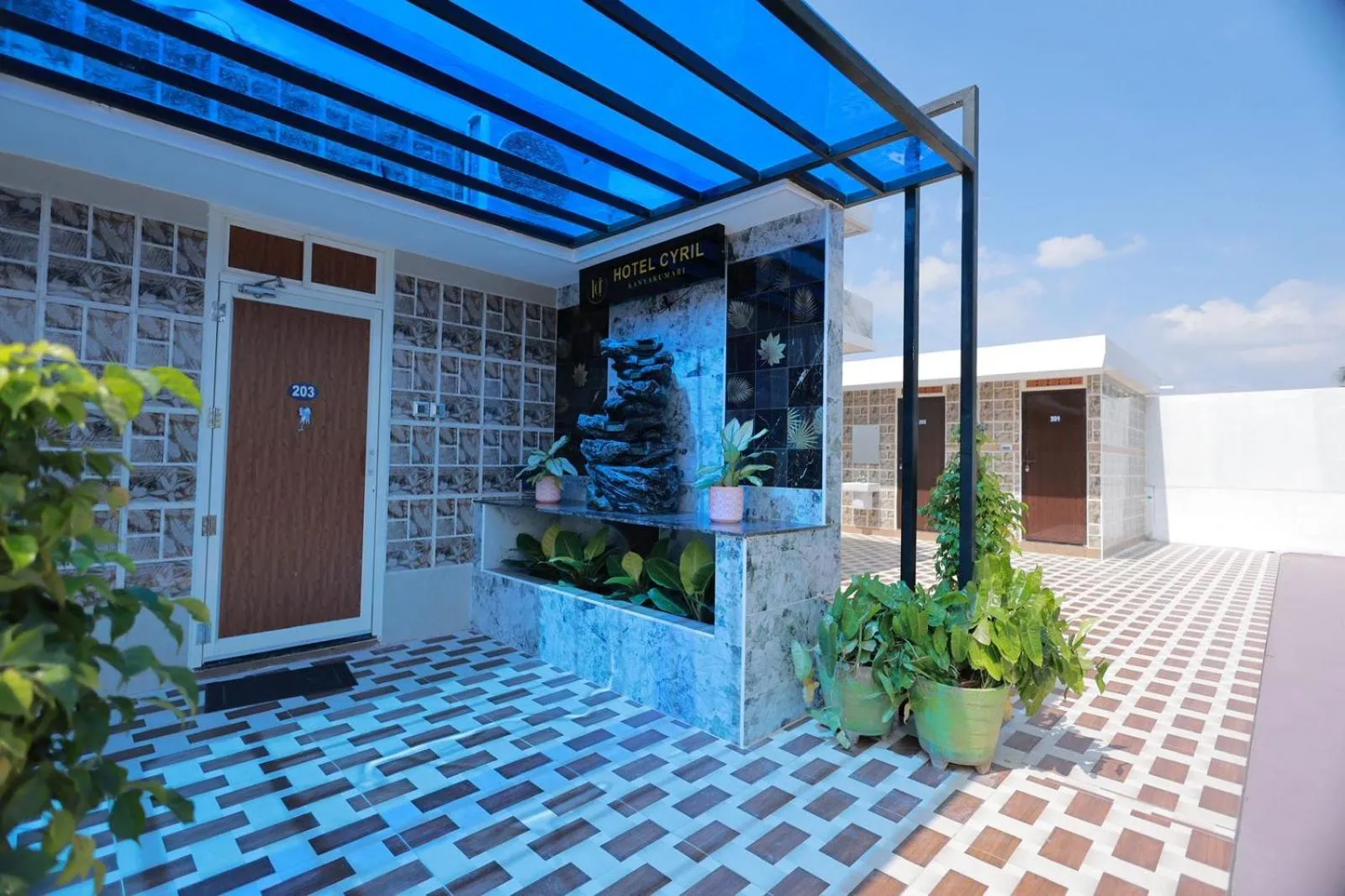 Property building in HOTEL CYRIL