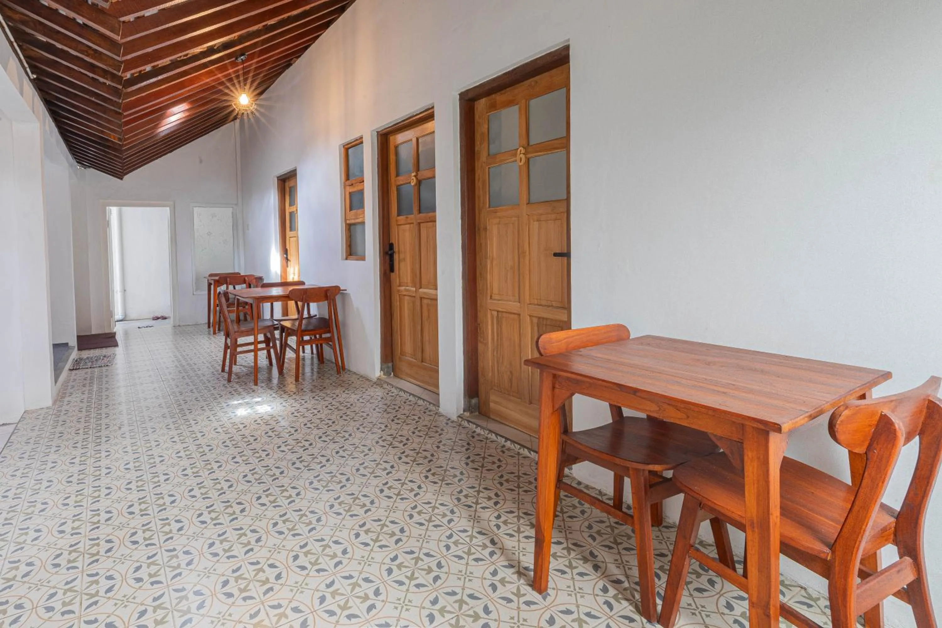 Balcony/Terrace in GRIYA BANSU : Ndalem Ibu