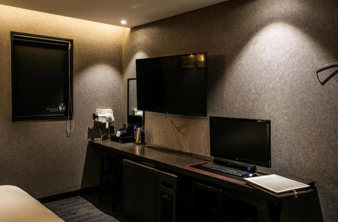 Mari Hotel Terminal Branch