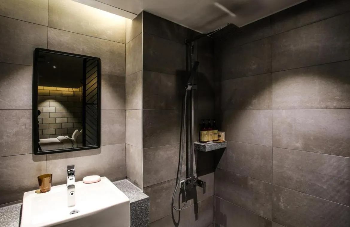 Mari Hotel Terminal Branch