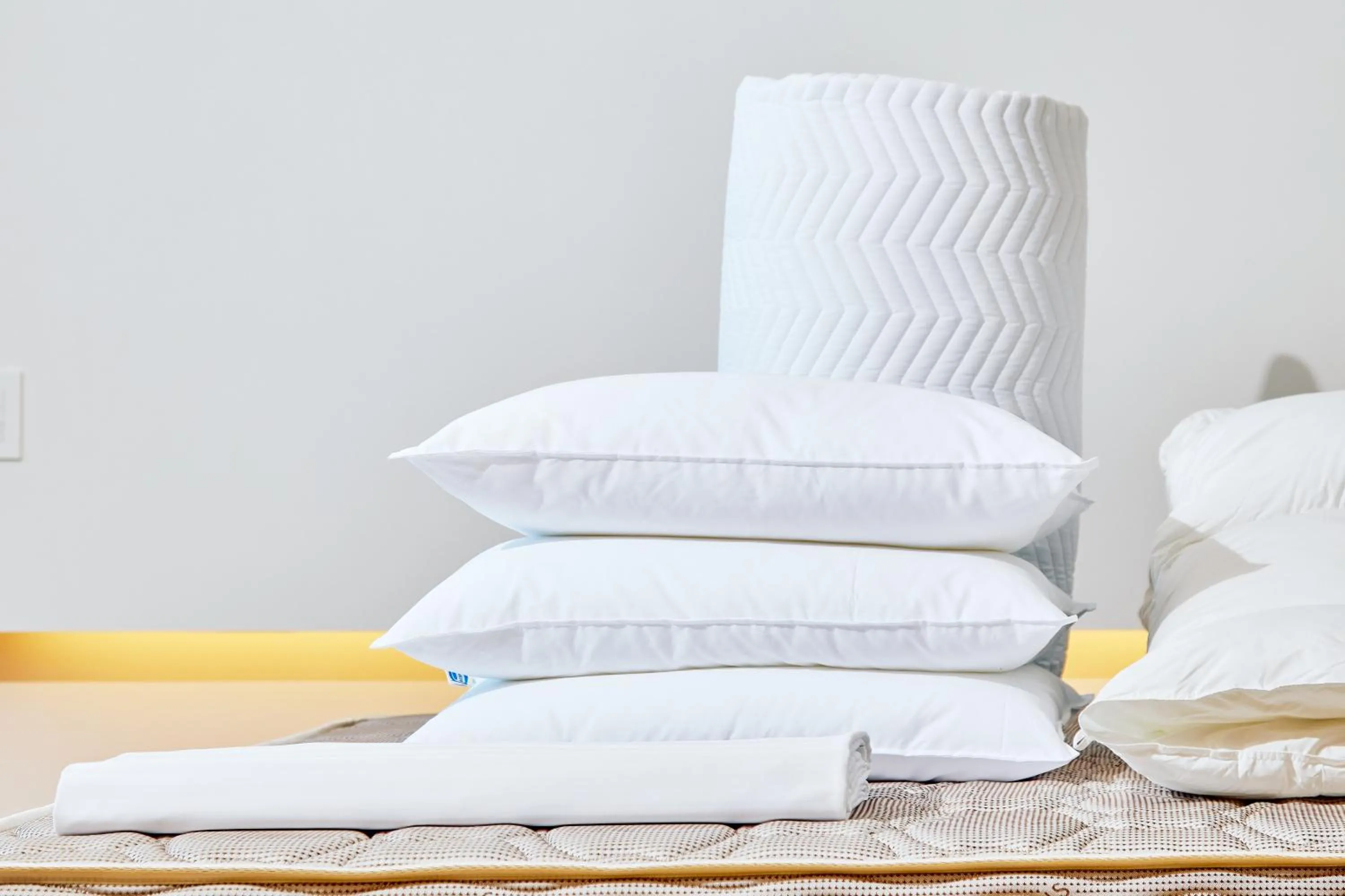 Bed in seven x seven Itoshima