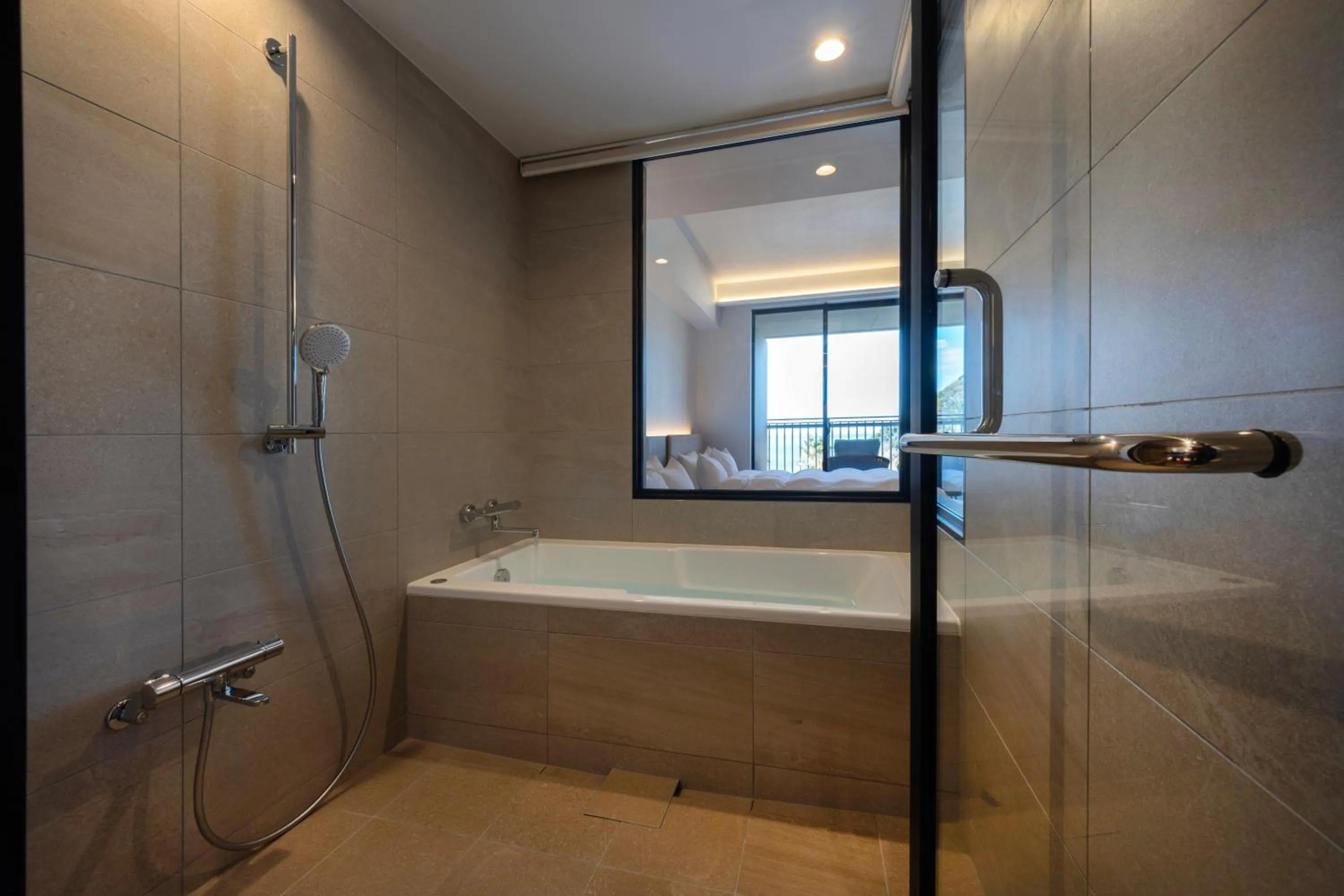 Bathroom in seven x seven Itoshima