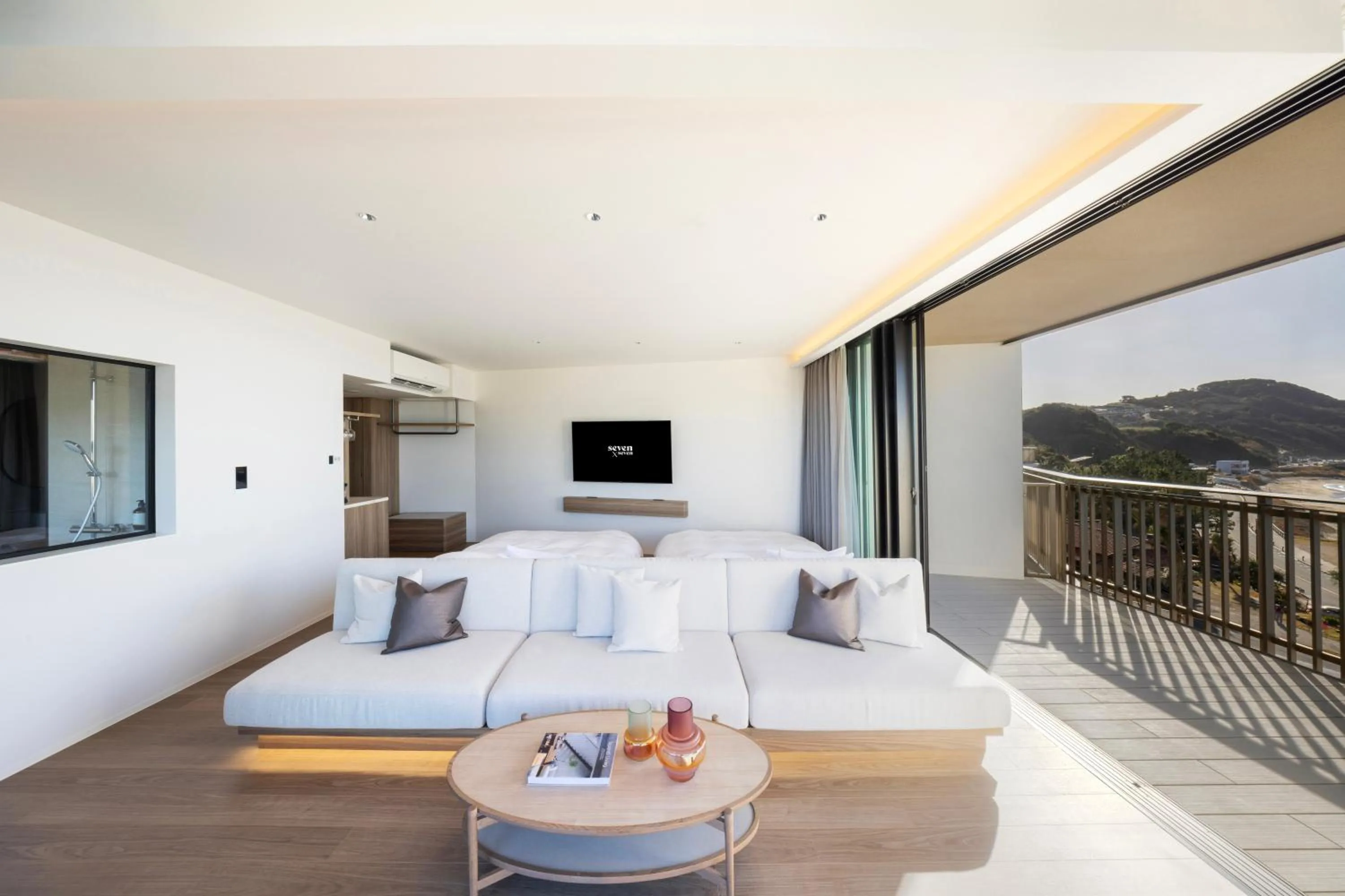 Bed in seven x seven Itoshima