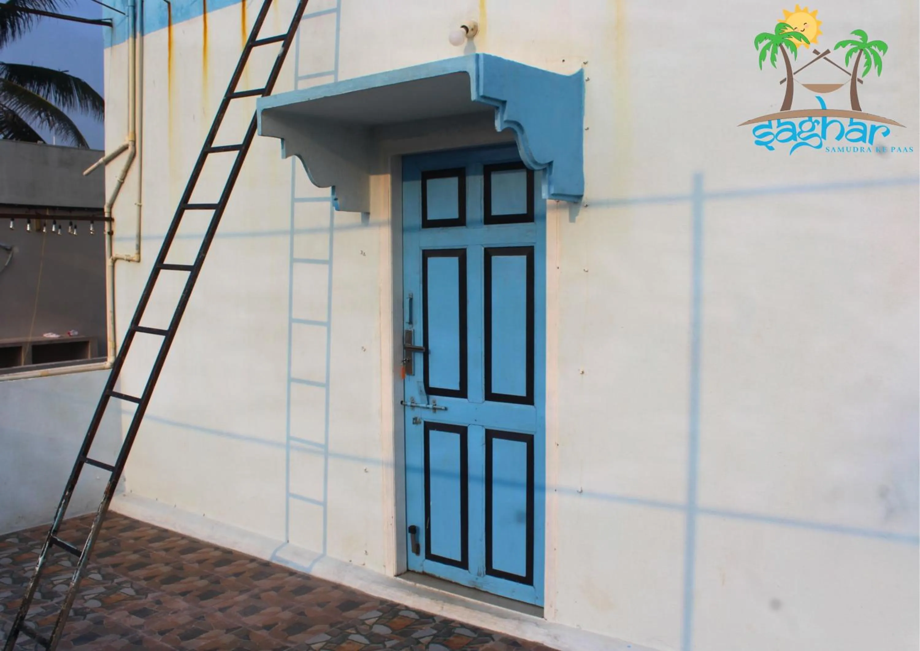 Property building in Saghar House