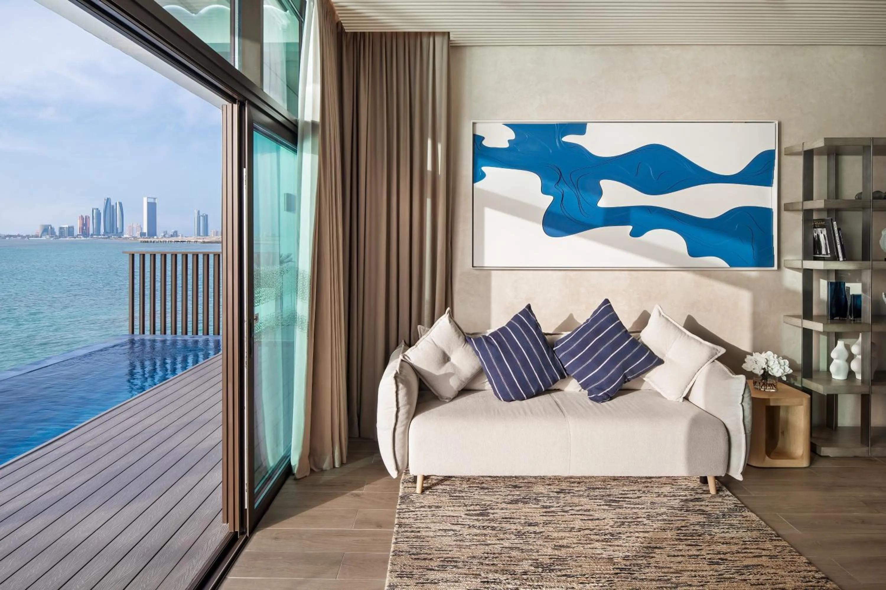 Bab Al Nojoum Hudayriyat Villas