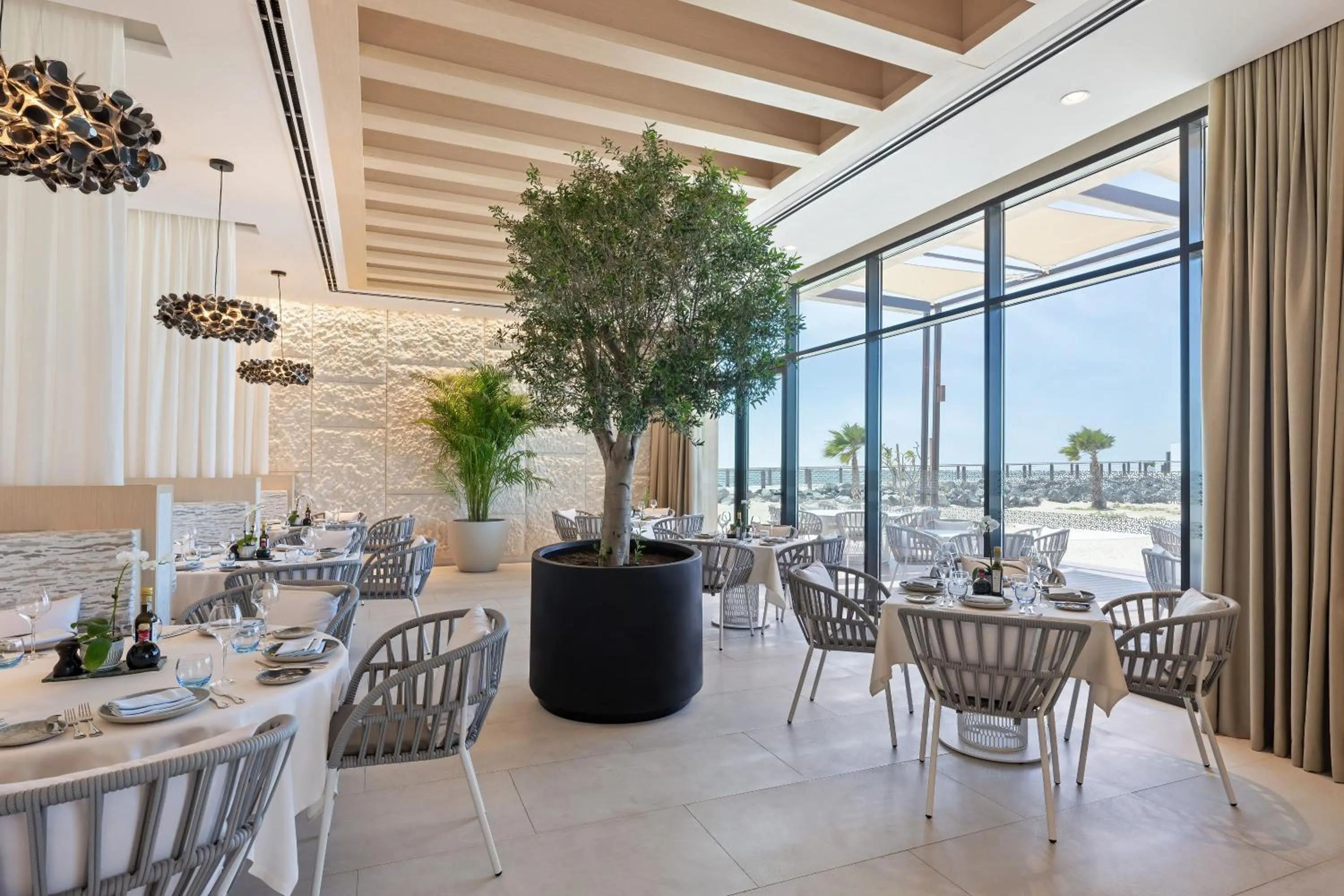 Restaurant/places to eat in Bab Al Nojoum Hudayriyat Villas