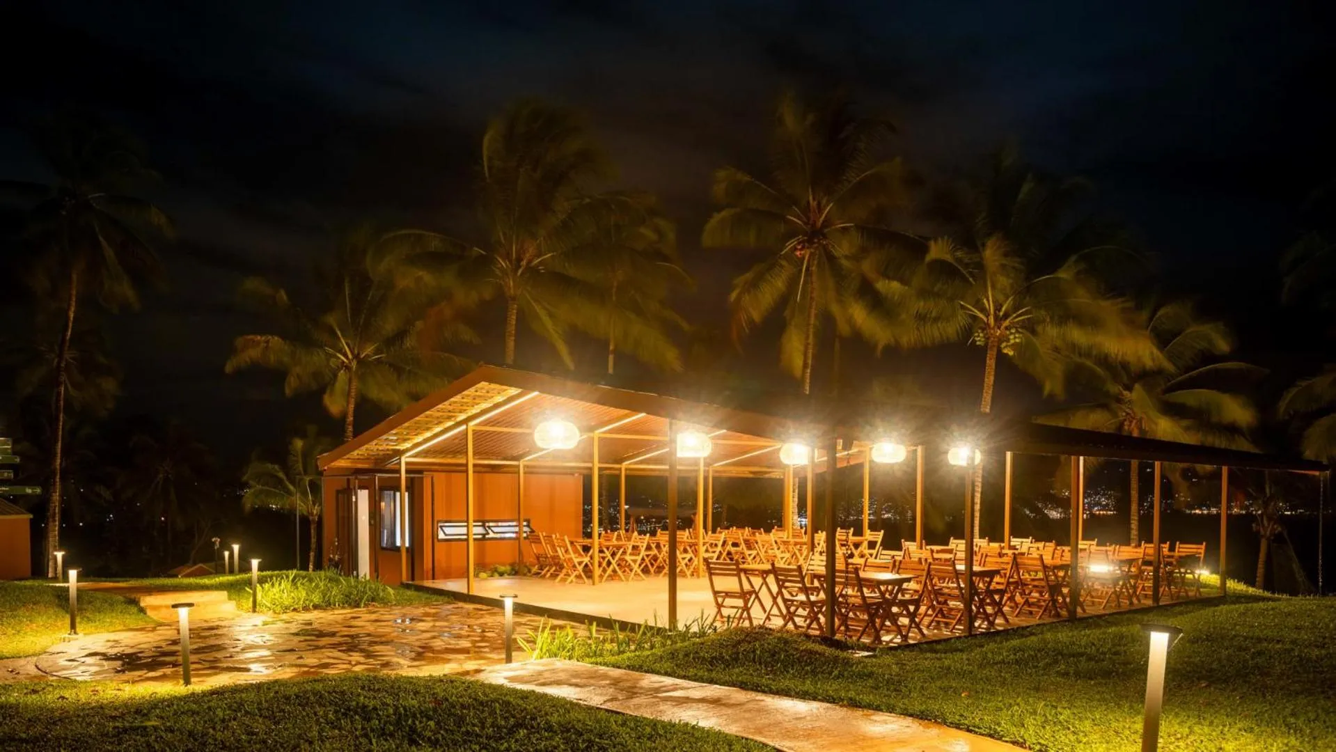 Bobocabin Bunaken Hills, Manado